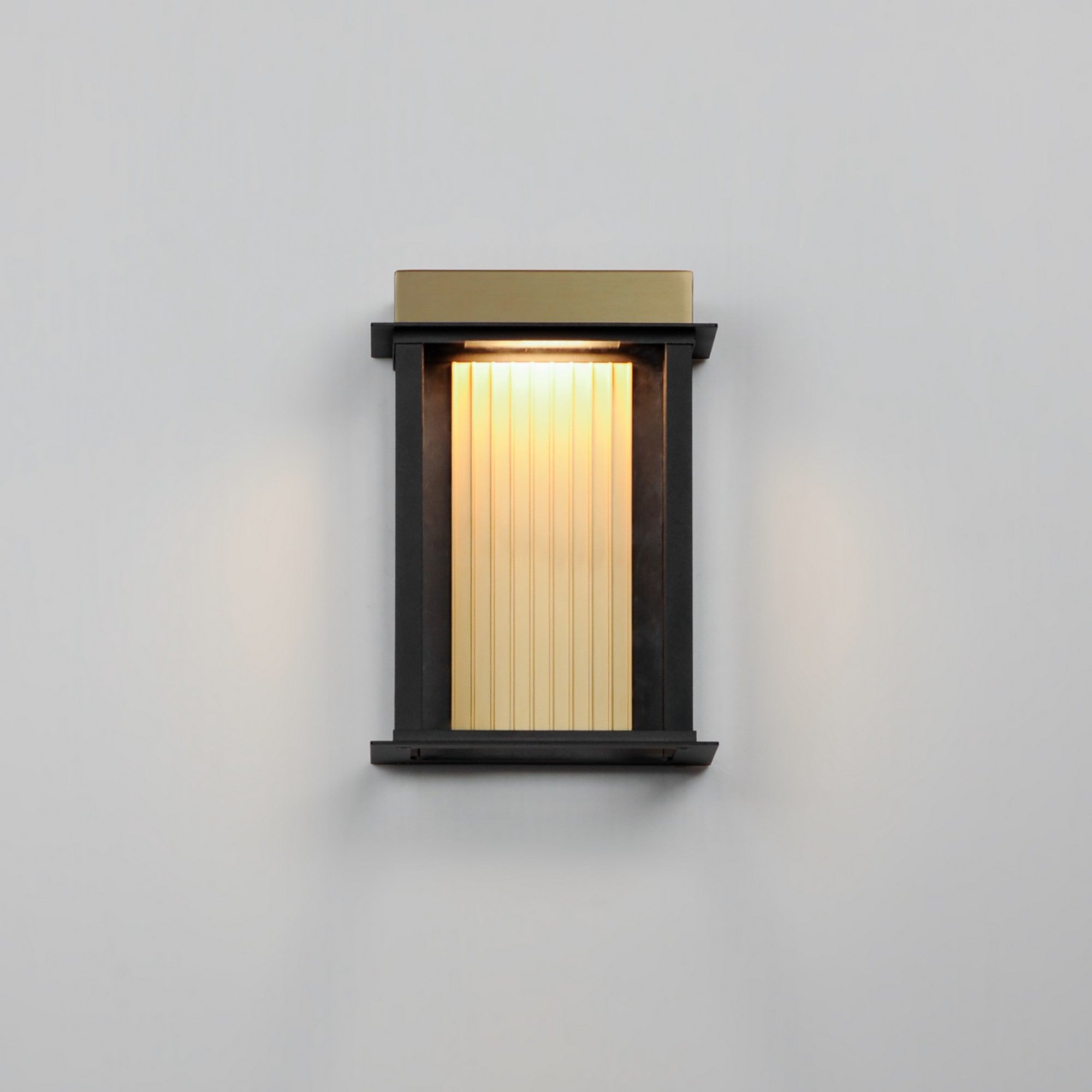 Rincon 10" LED Outdoor Wall Sconce, Black & Gold Finish - Bees Lighting