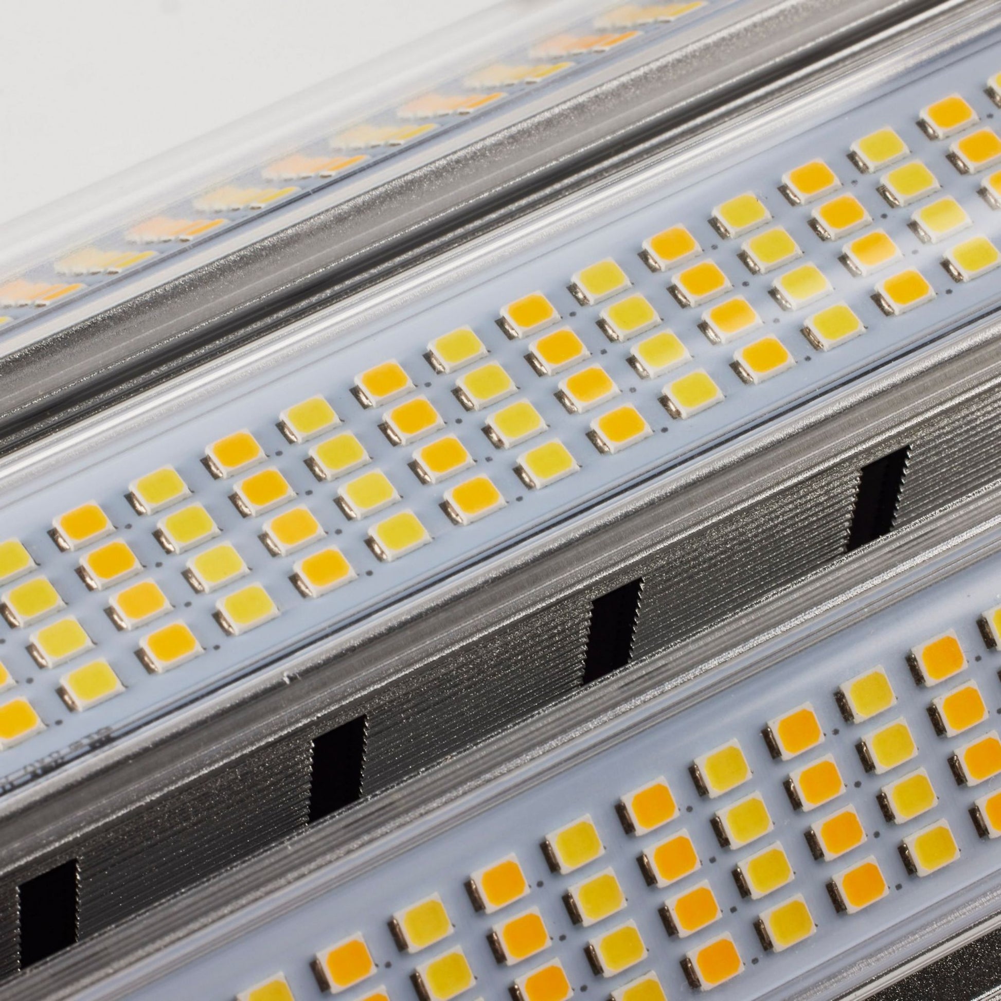 Hi-Pro LED Wall Pack Lamp, 20W|30W|40W, 6000 Lumens, Selectable CCT, EX39 Mogul, 120-277V - Bees Lighting