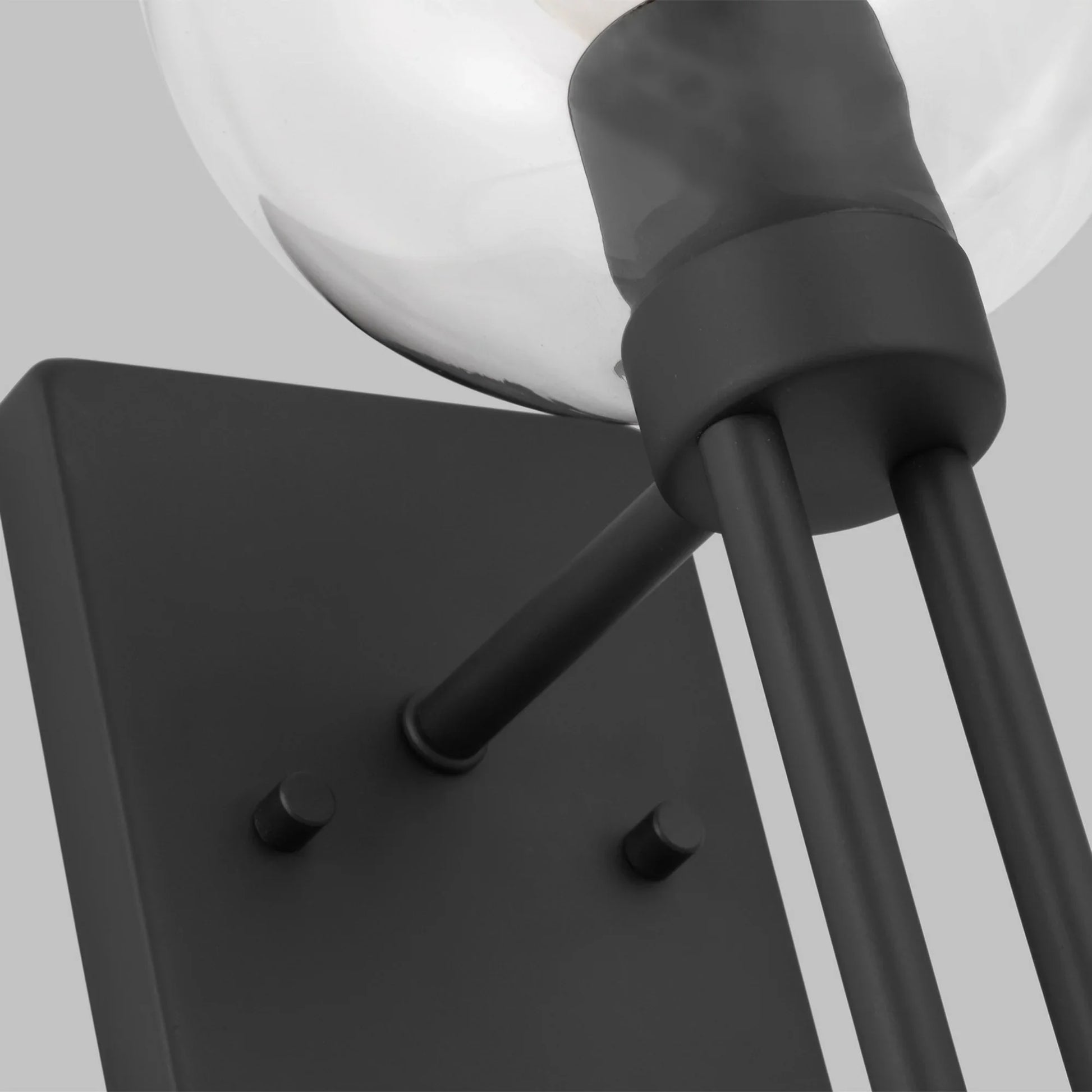 Codyn 14" Bath Wall Sconce, Midnight Black Finish - Bees Lighting