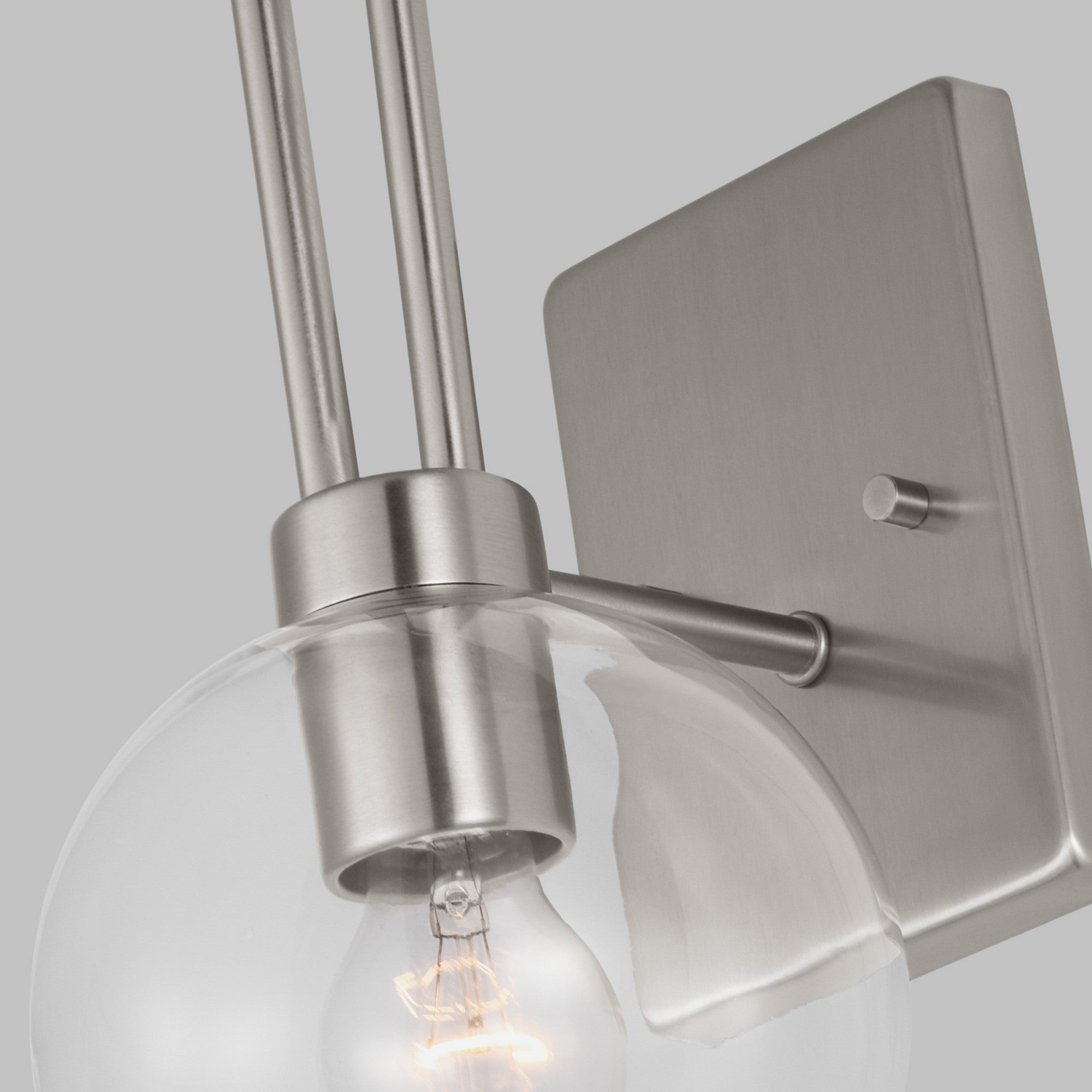 Codyn 14" Bath Wall Sconce, Brushed Nickel Finish - Bees Lighting