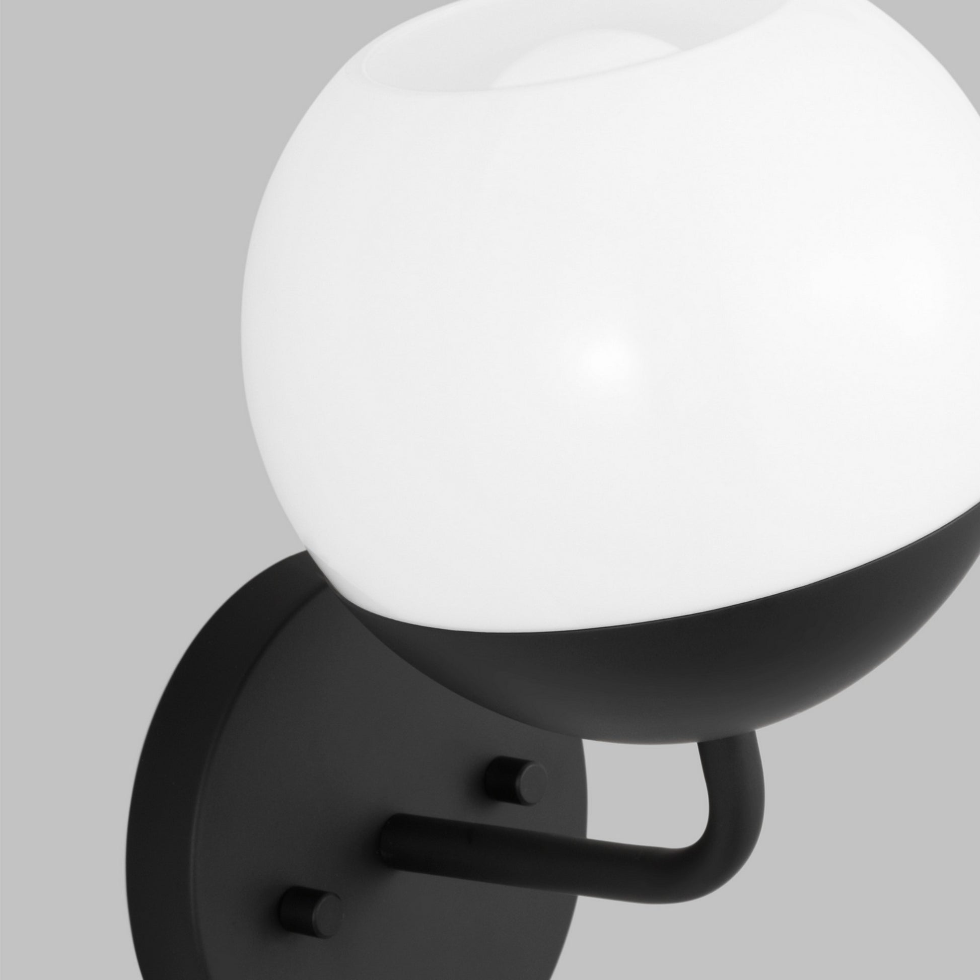 Alvin 10" LED Bathroom Sconce, Midnight Black Finish - Bees Lighting