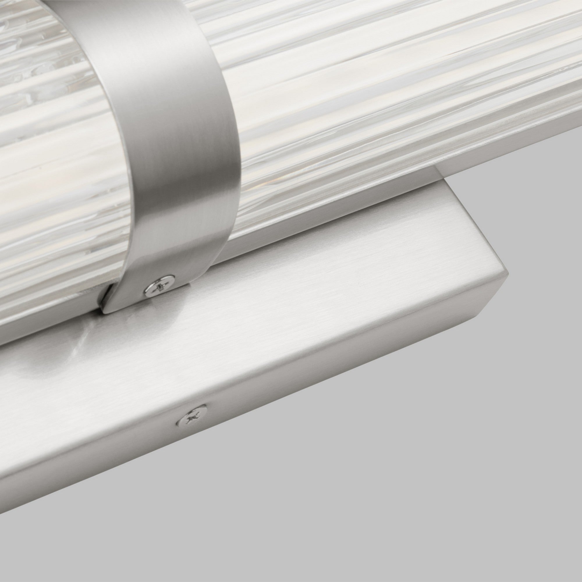 Syden 19" Small LED Wall/Bath Light, Brushed Nickel Finish - Bees Lighting