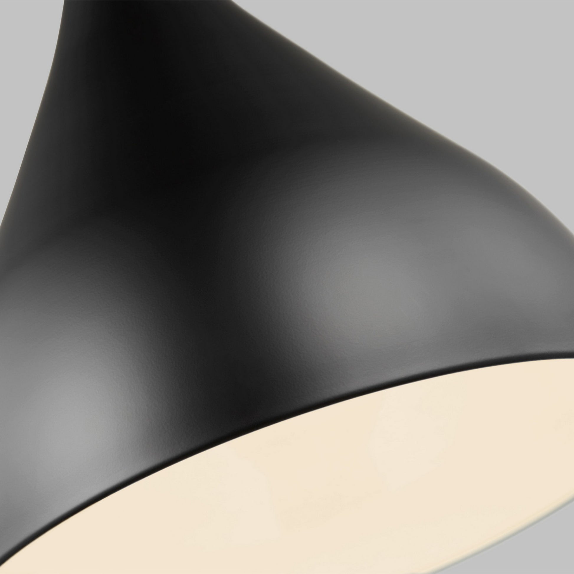 Oden 14" Medium Pendant, Midnight Black Finish - Bees Lighting