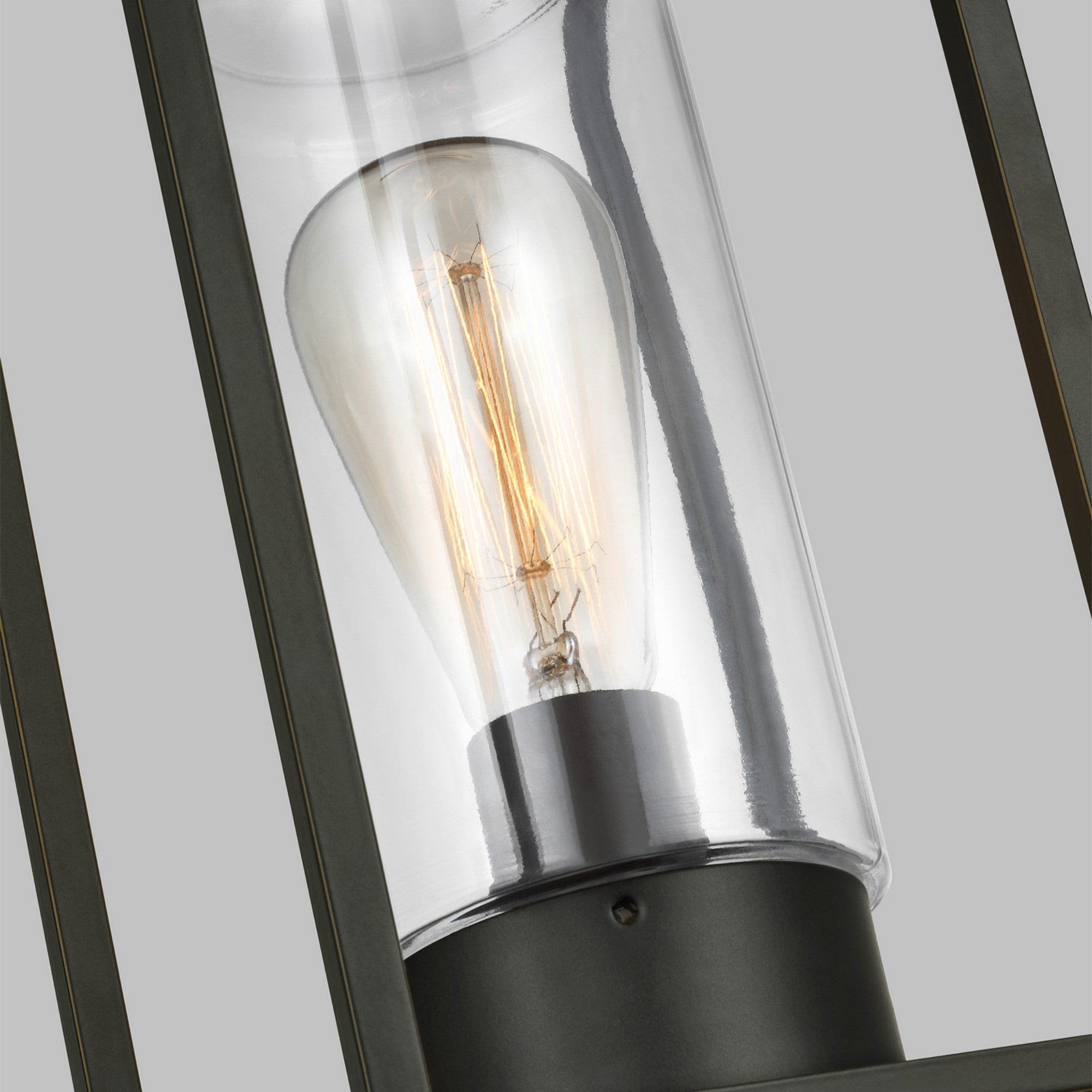 Vado 15" Outdoor Post Lantern, Antique Bronze Finish - Bees Lighting