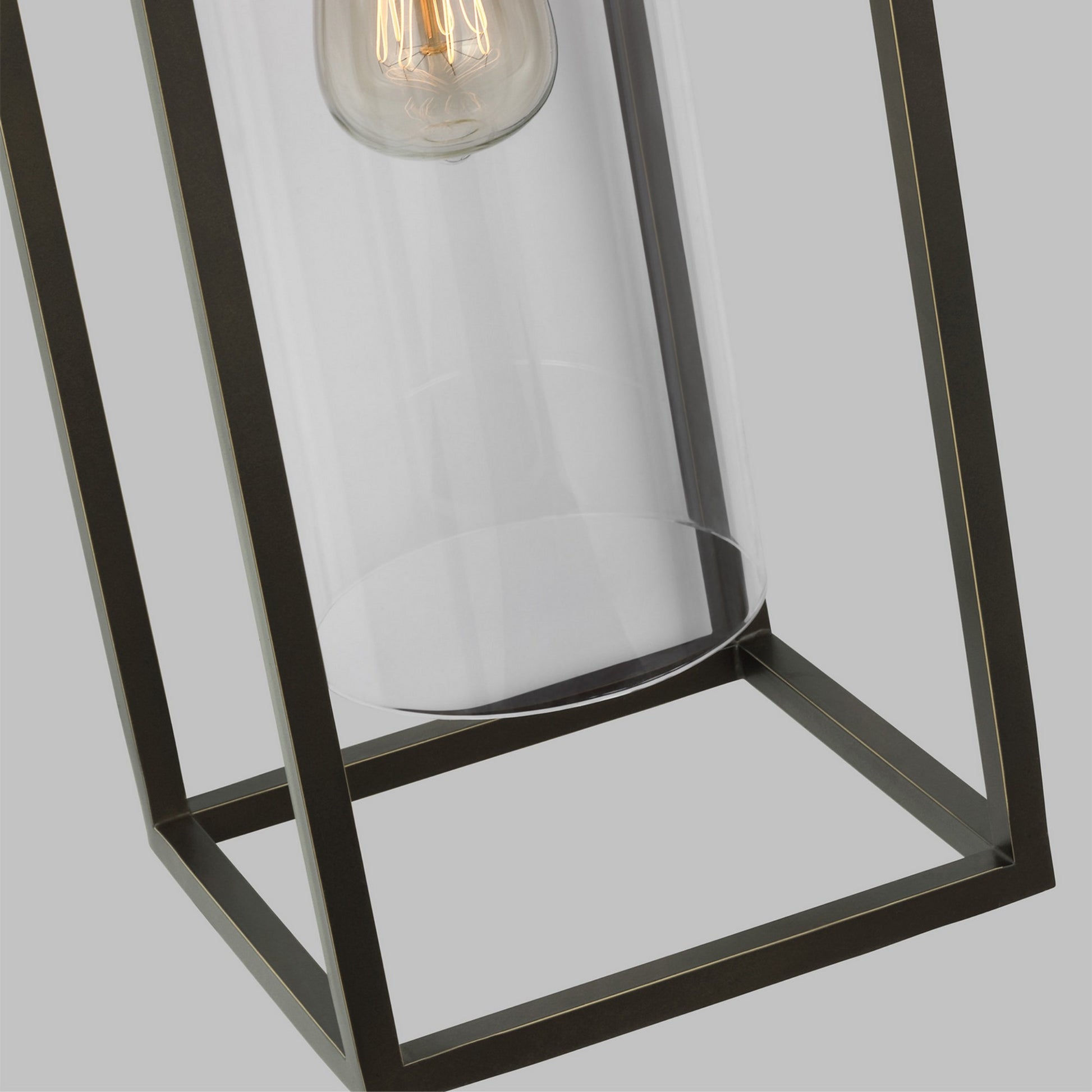 Vado 23" X-Large Outdoor Wall Lantern, Antique Bronze Finish - Bees Lighting