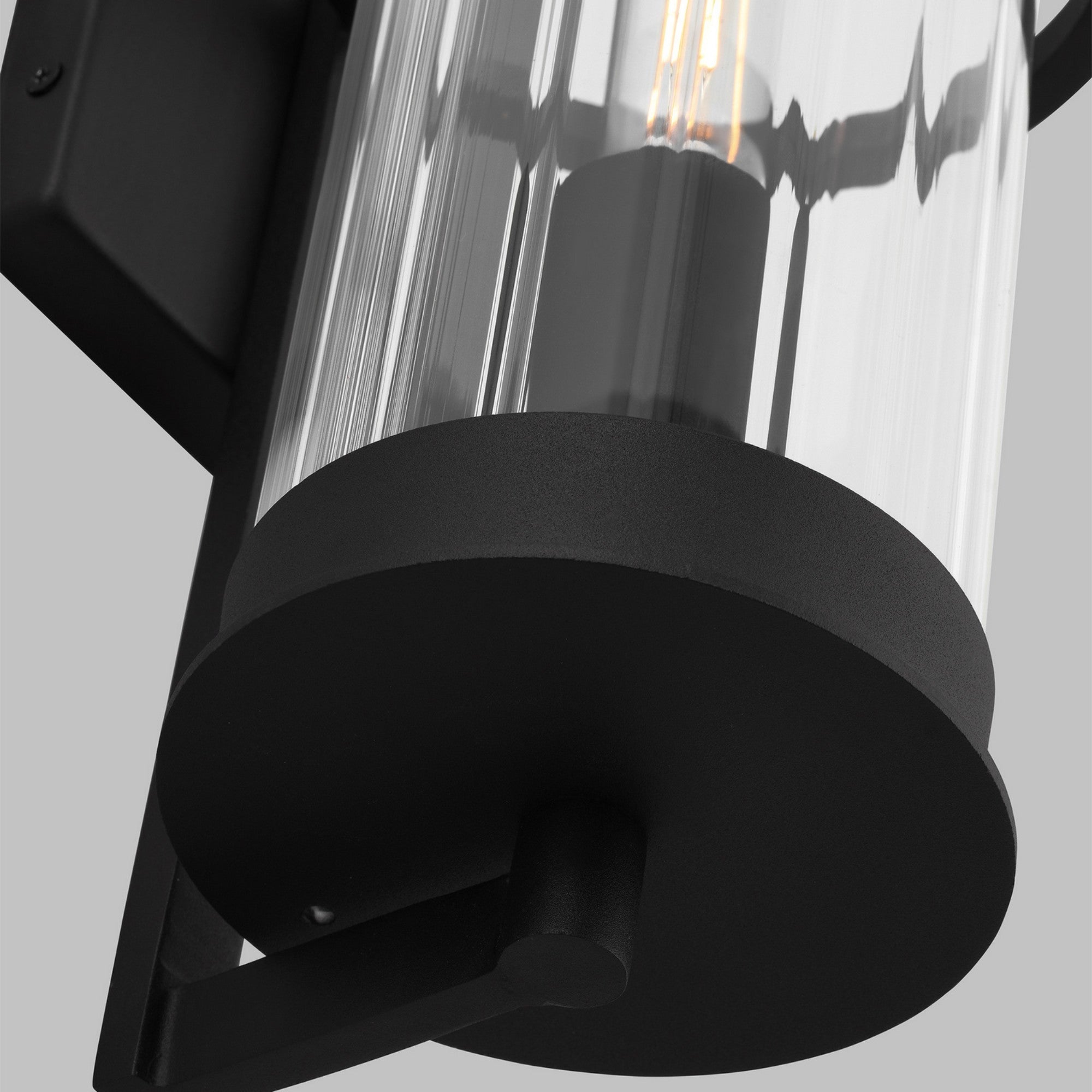 Alcona 18" Large Outdoor Wall Lantern, Black Finish - Bees Lighting