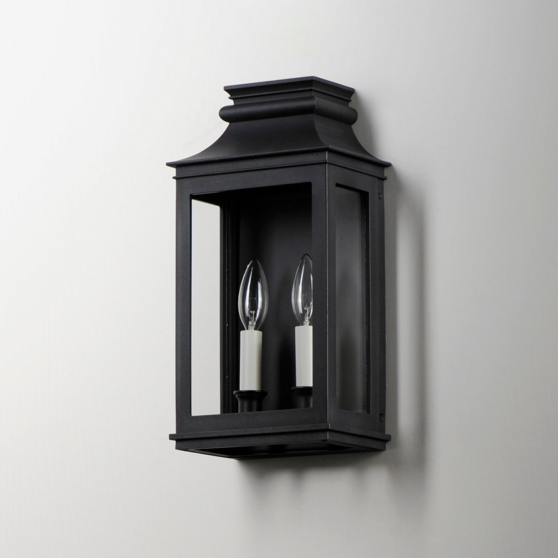 Savannah VX 15" 2-Light Outdoor Wall Sconce, Black Oxide Finish - Bees Lighting