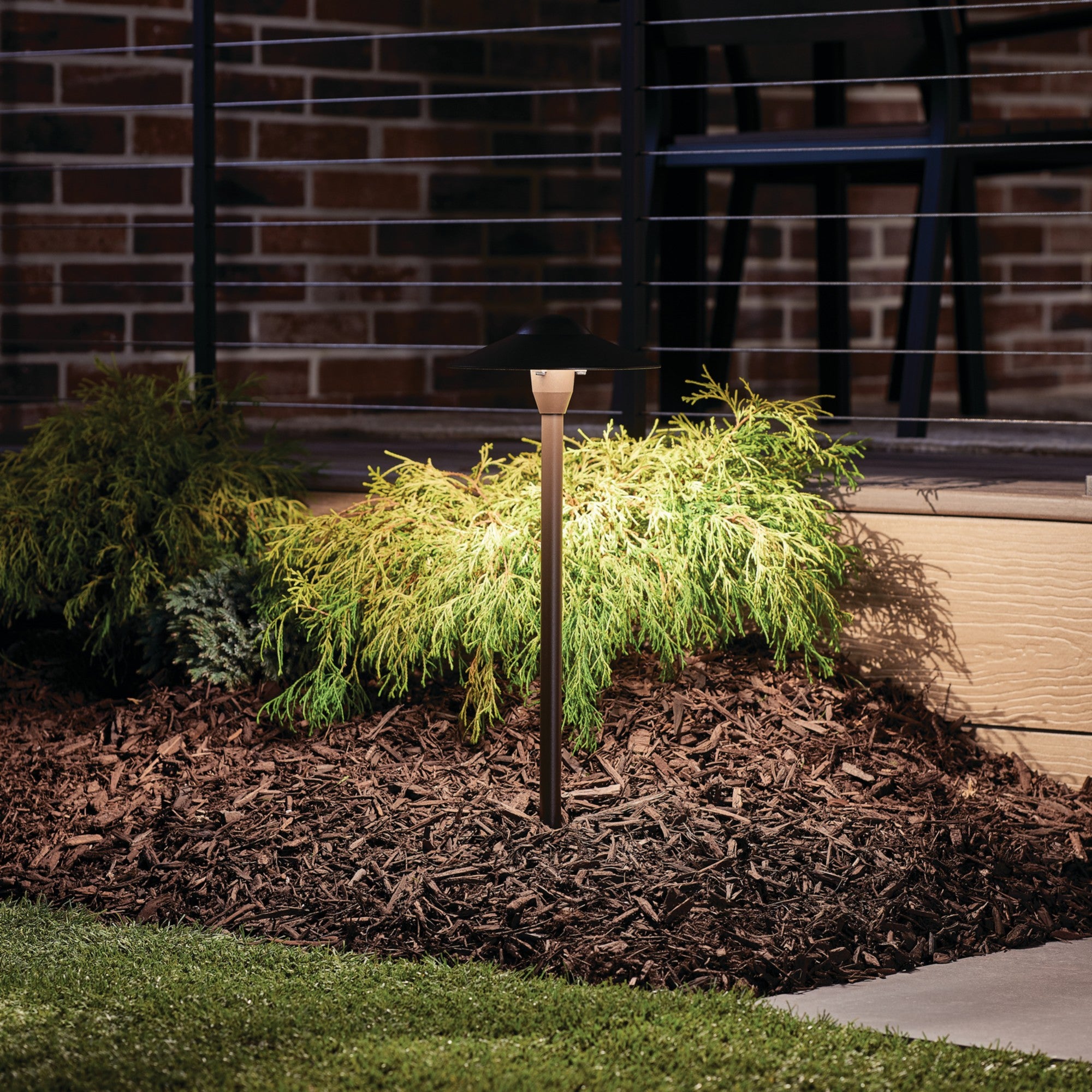 LED Retrofit 8" Dome Path Light, Textured Architectural Bronze