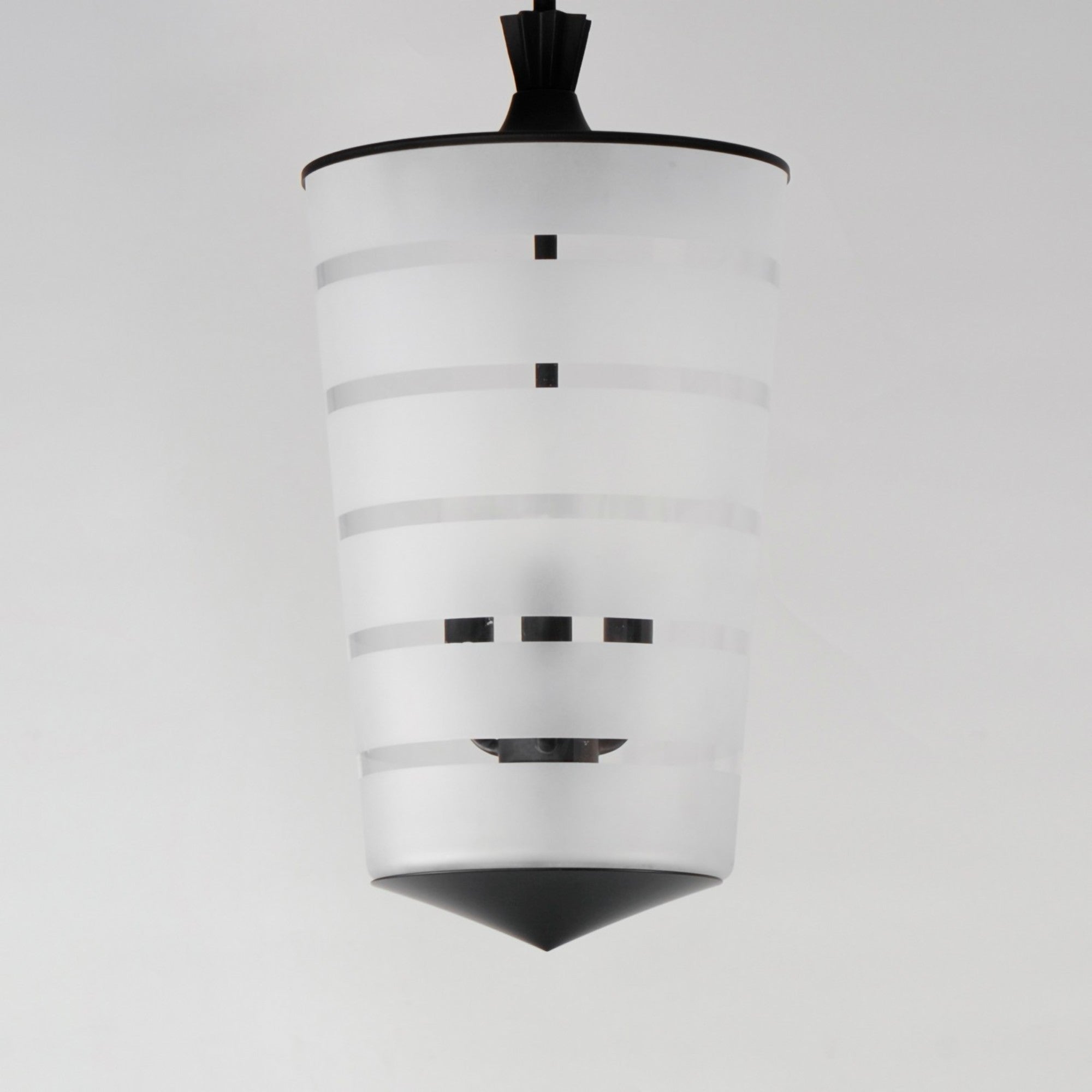Copacabana 19" 3-Light Pendant, Black Finish