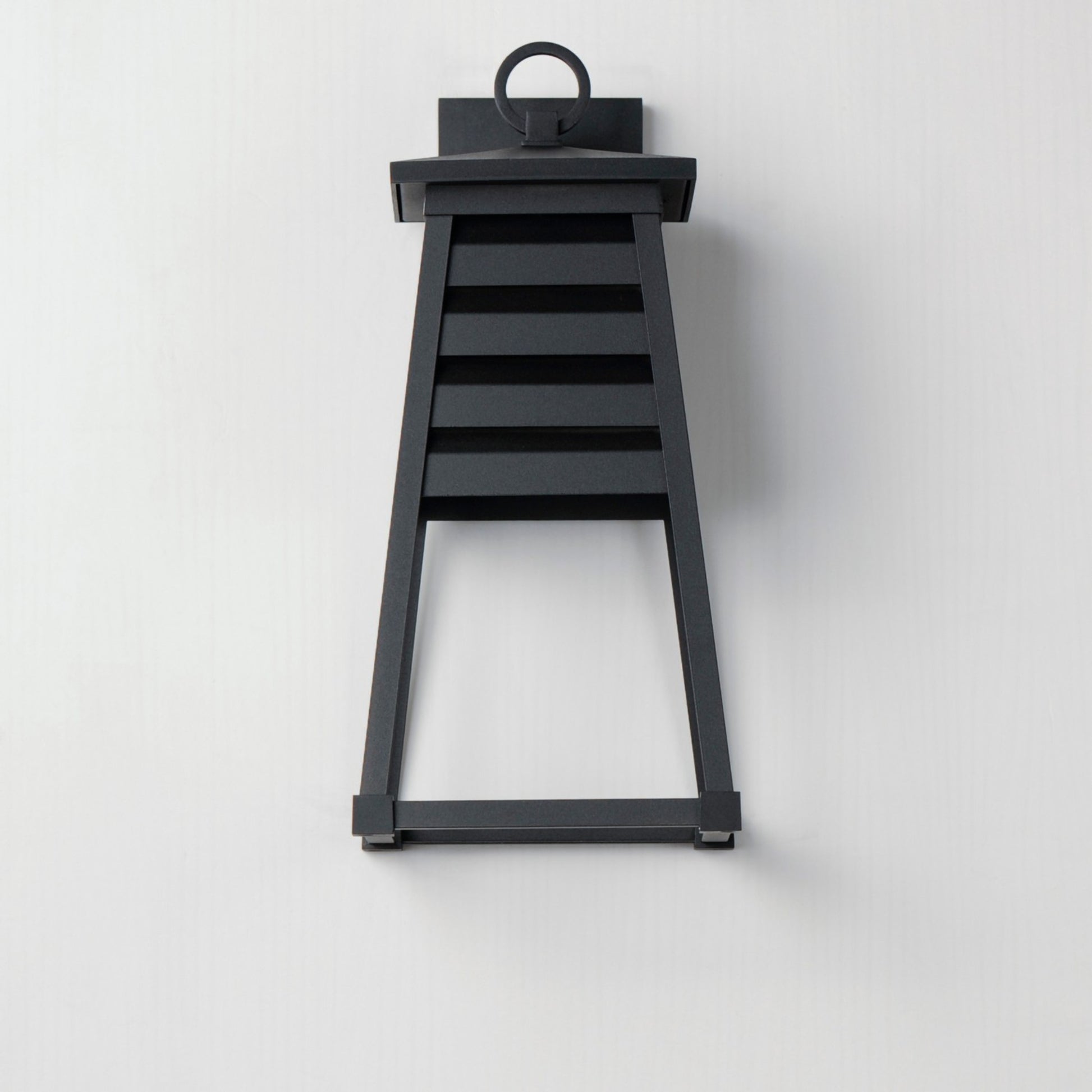 Shutters 18" Outdoor Wall Sconce, Black Finish - Bees Lighting