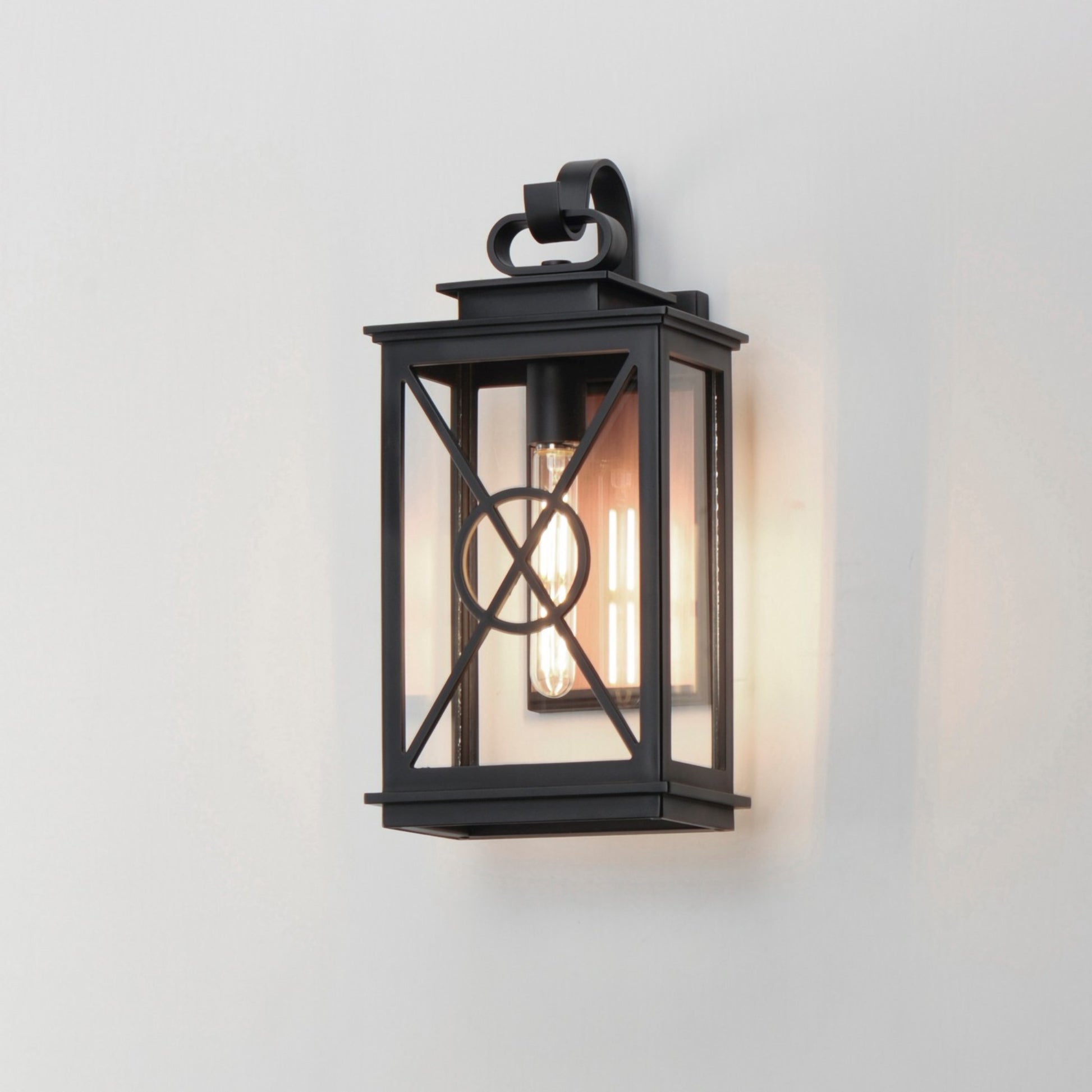 Yorktown VX 18" Outdoor Wall Sconce, Black & Aged Copper Finish - Bees Lighting