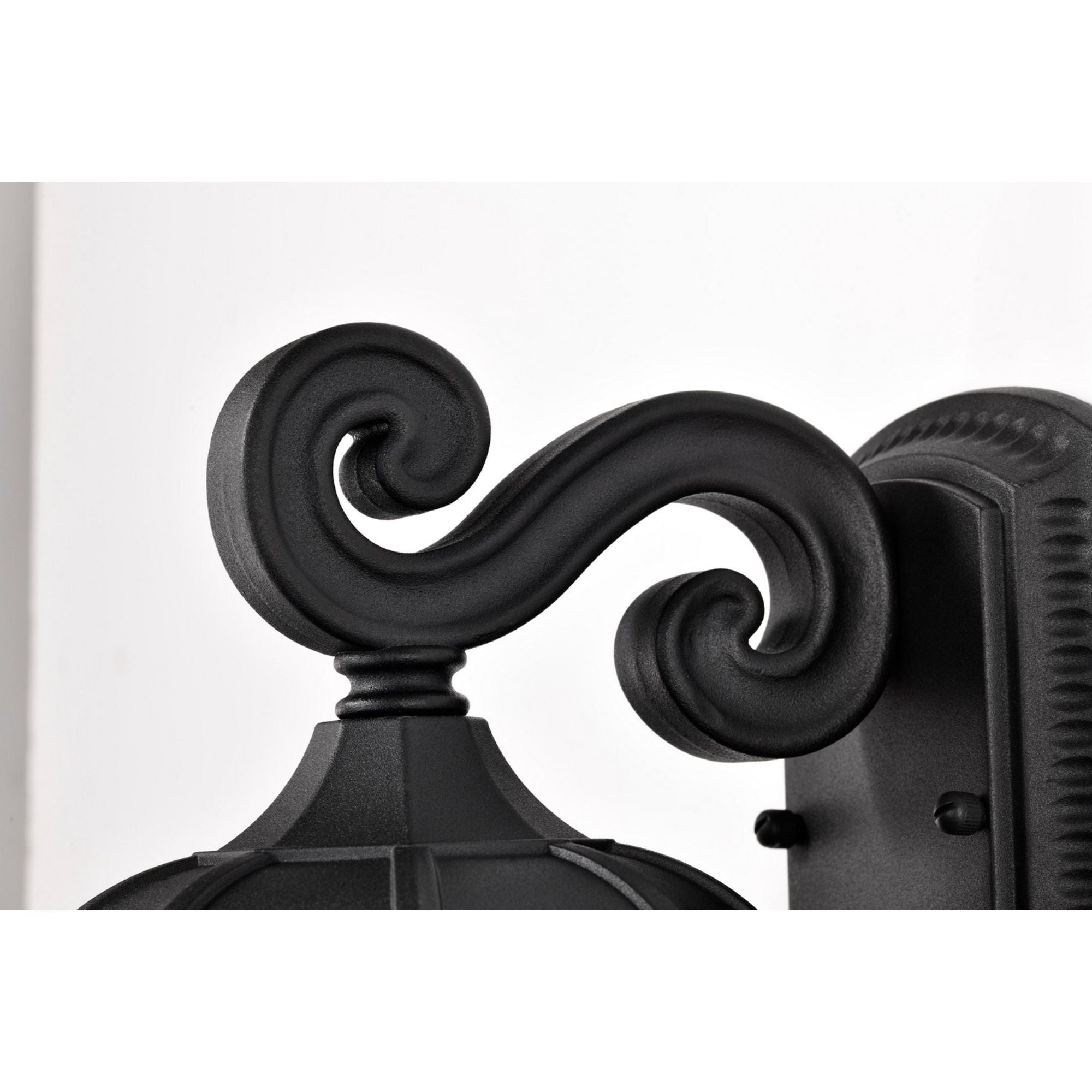 East River 16" Outdoor Wall Light, Matte Black Finish - Bees Lighting