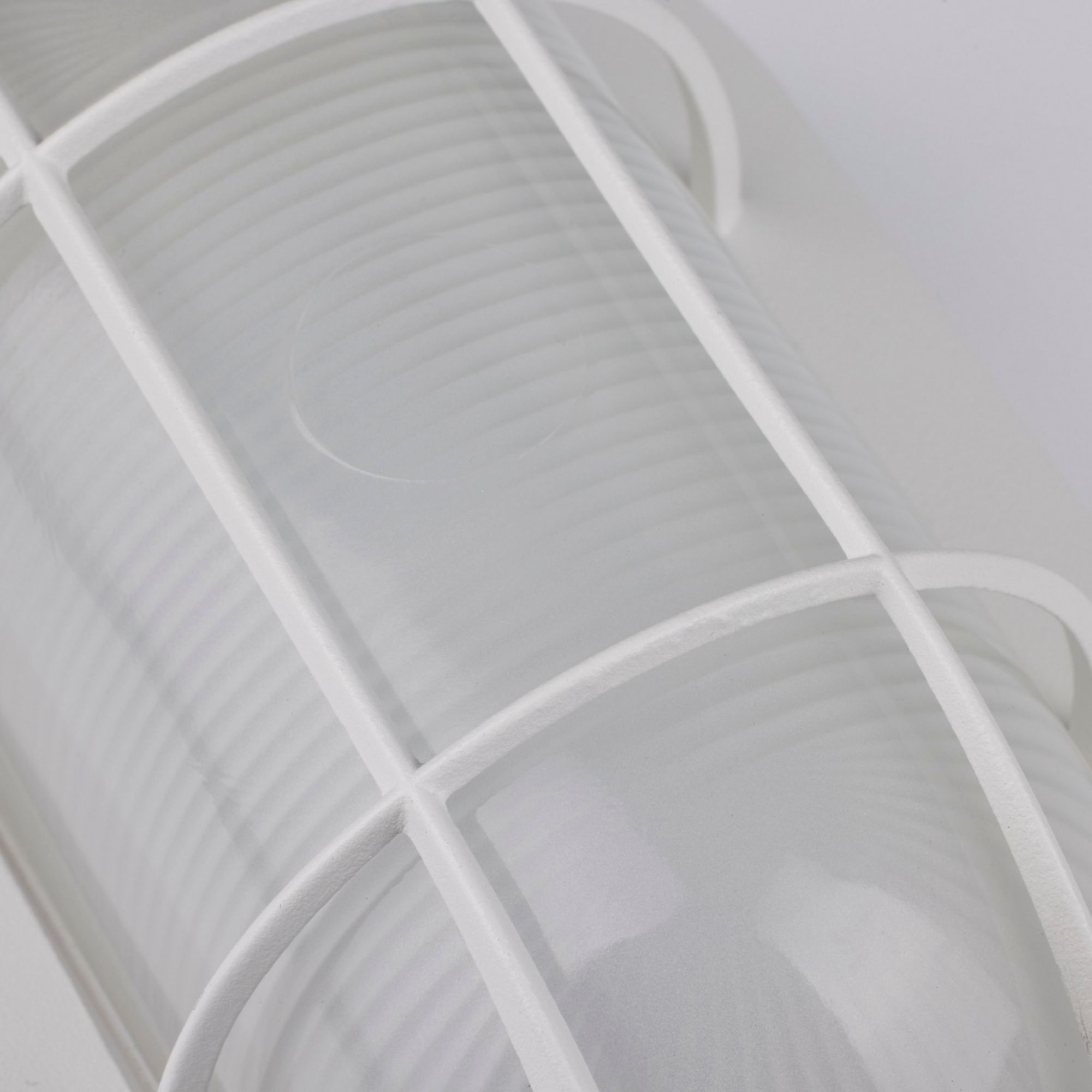 8.5" LED Oval Bulk Head, 800 Lm, 3000K, White - Bees Lighting