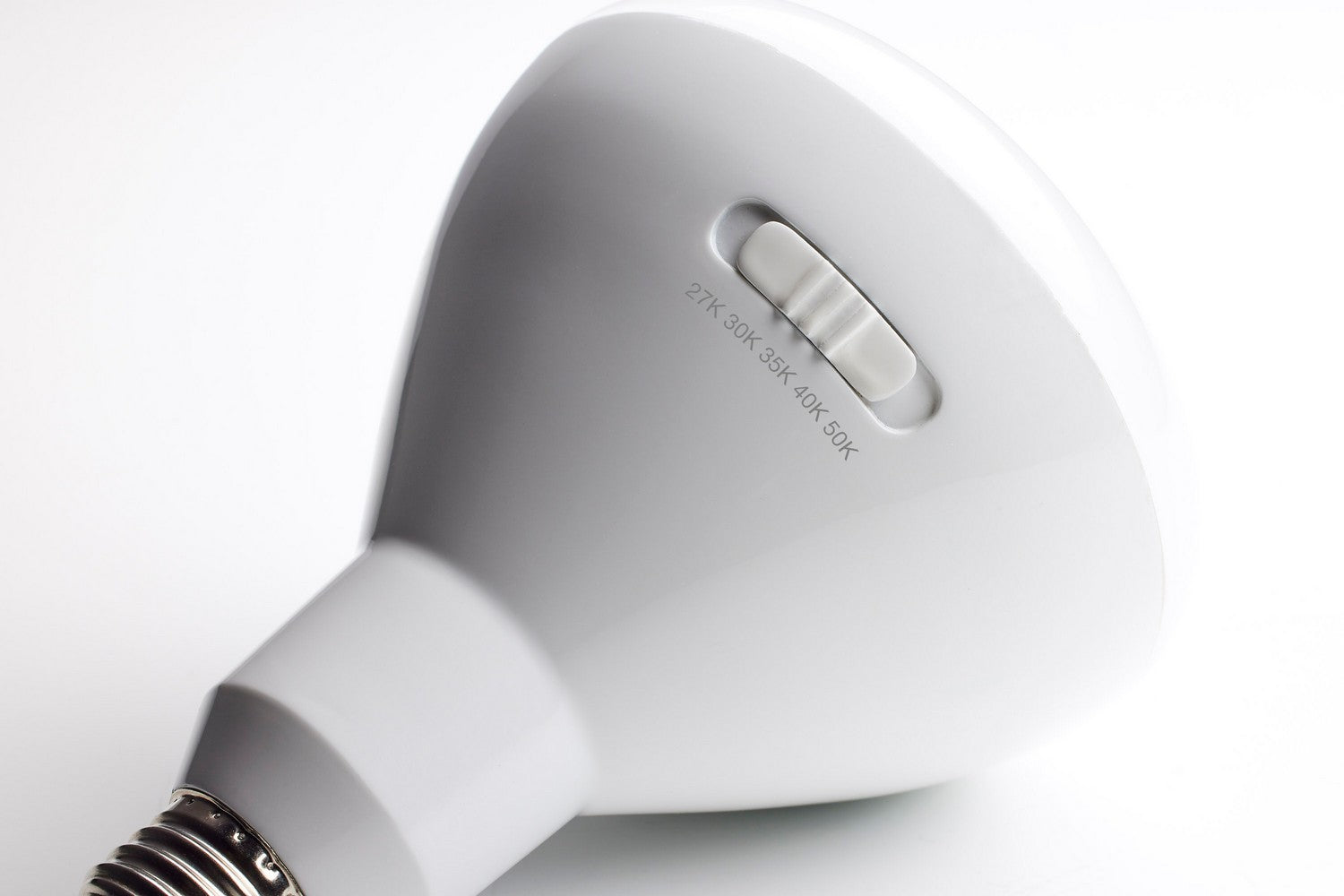 R40/BR40 LED Bulb, 13 Watts, 1075 Lumens, 27K|30K|40K|50K, E26 Base, 100° Flood - Bees Lighting