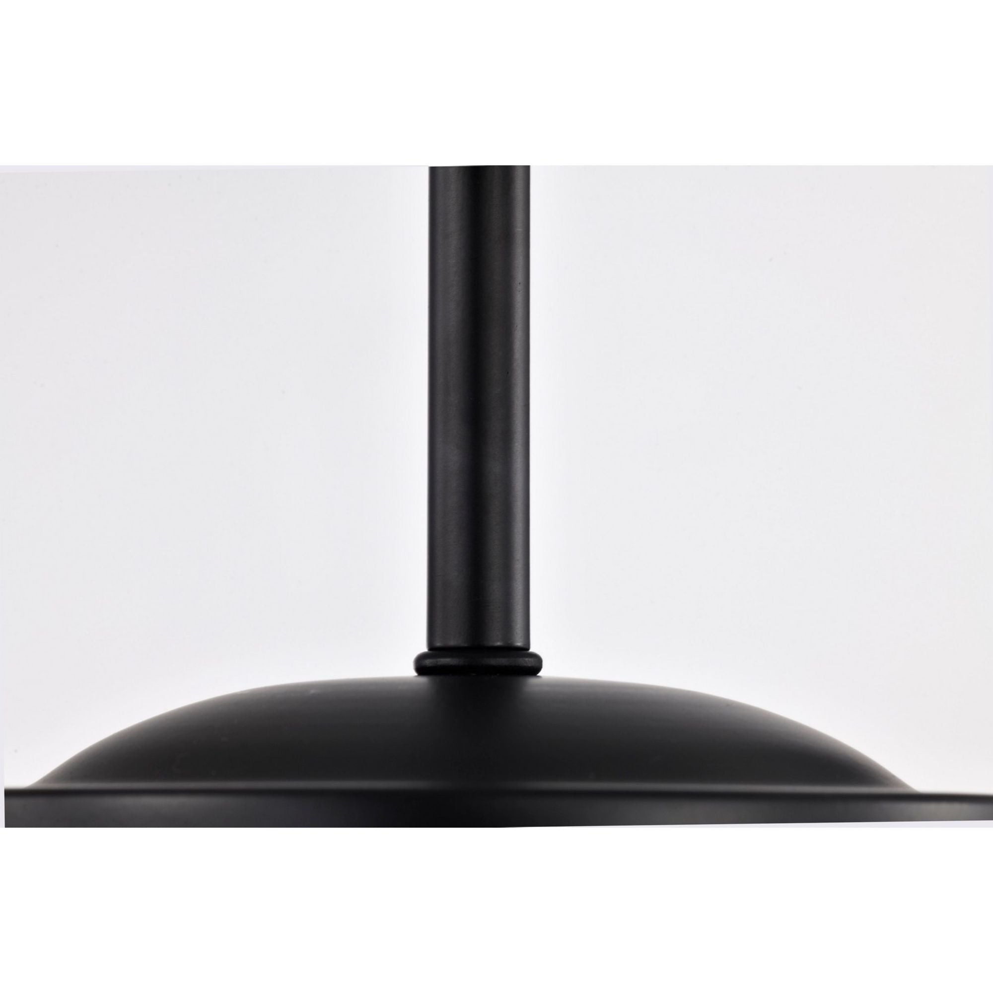 Lakeshore 18" Pendant, Matte Black Finish - Bees Lighting