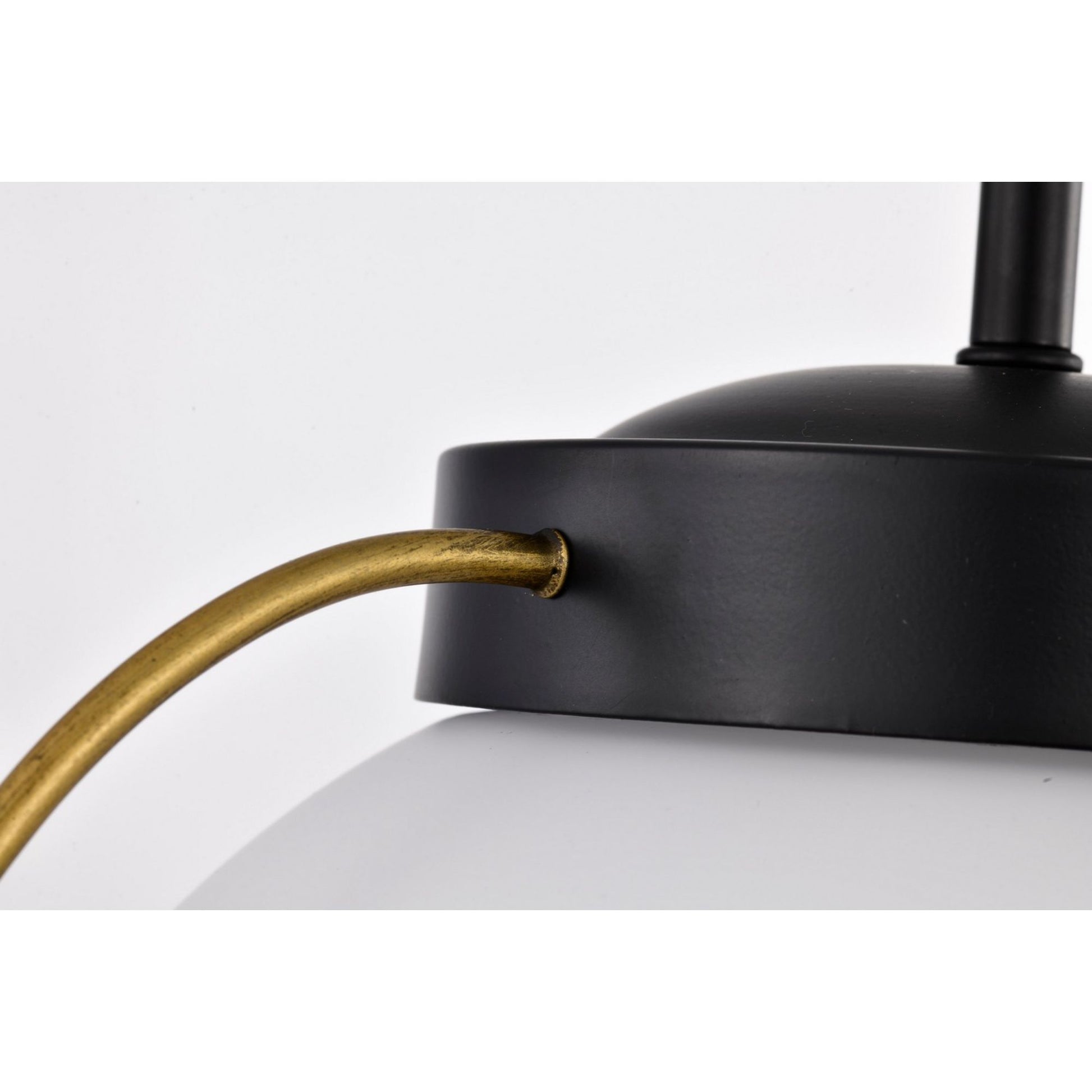 Lakeshore 18" Pendant, Matte Black Finish - Bees Lighting