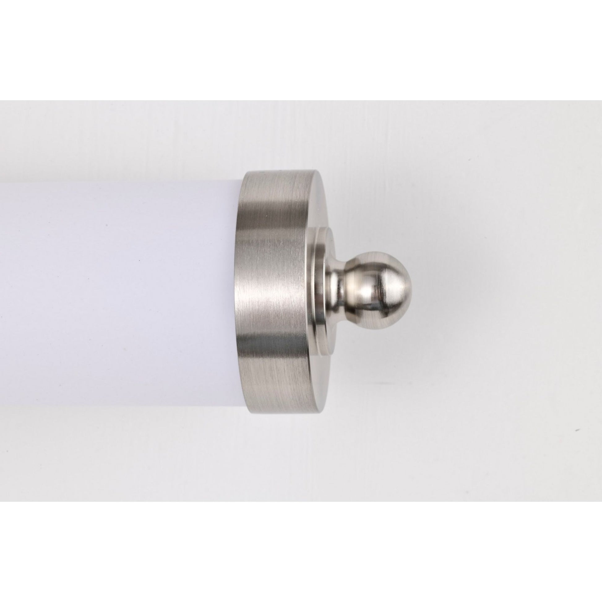 Kagen 38" LED Bath Bar, Brushed Nickel Finish - Bees Lighting