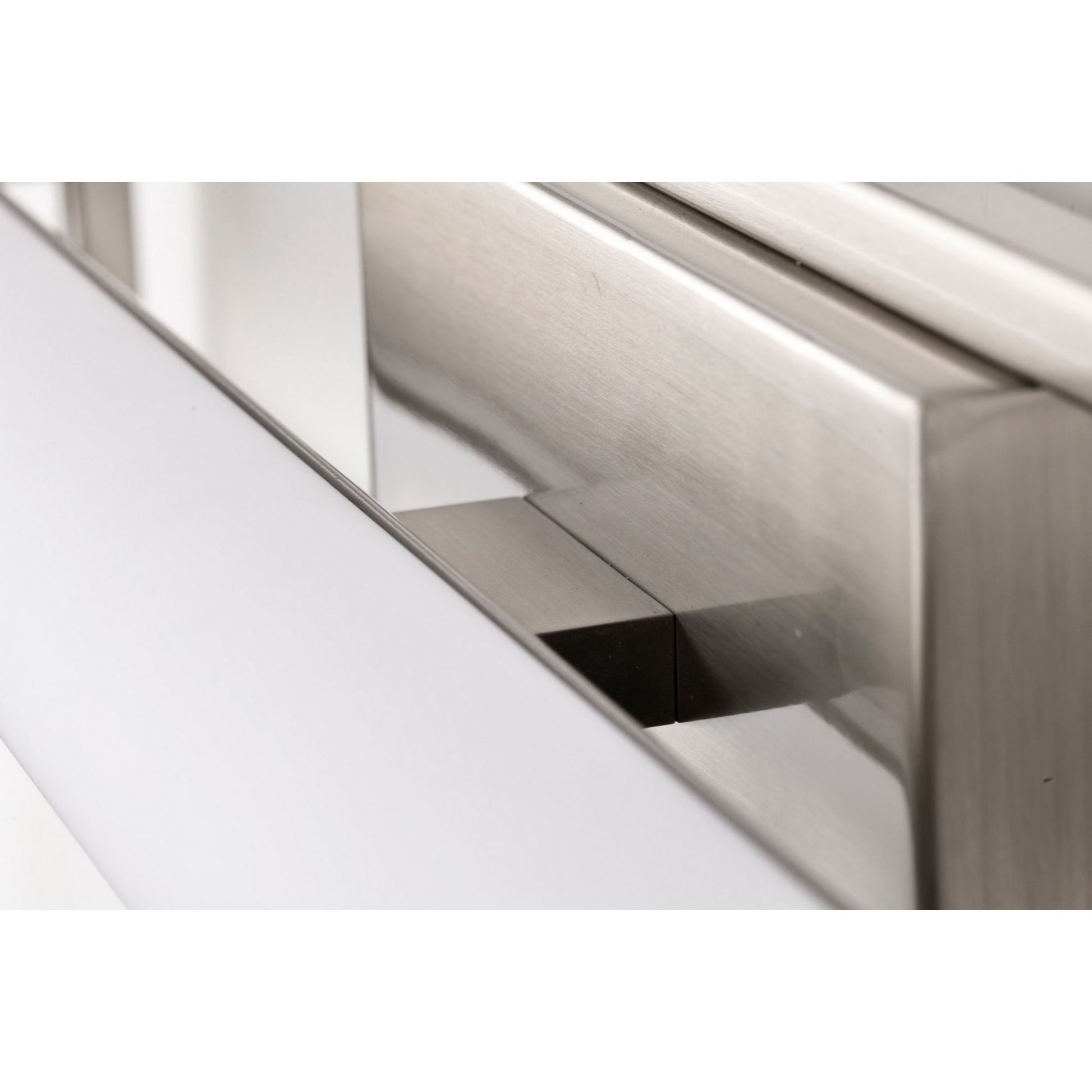 Canal 24" LED Bath Bar, Brushed Nickel Finish - Bees Lighting