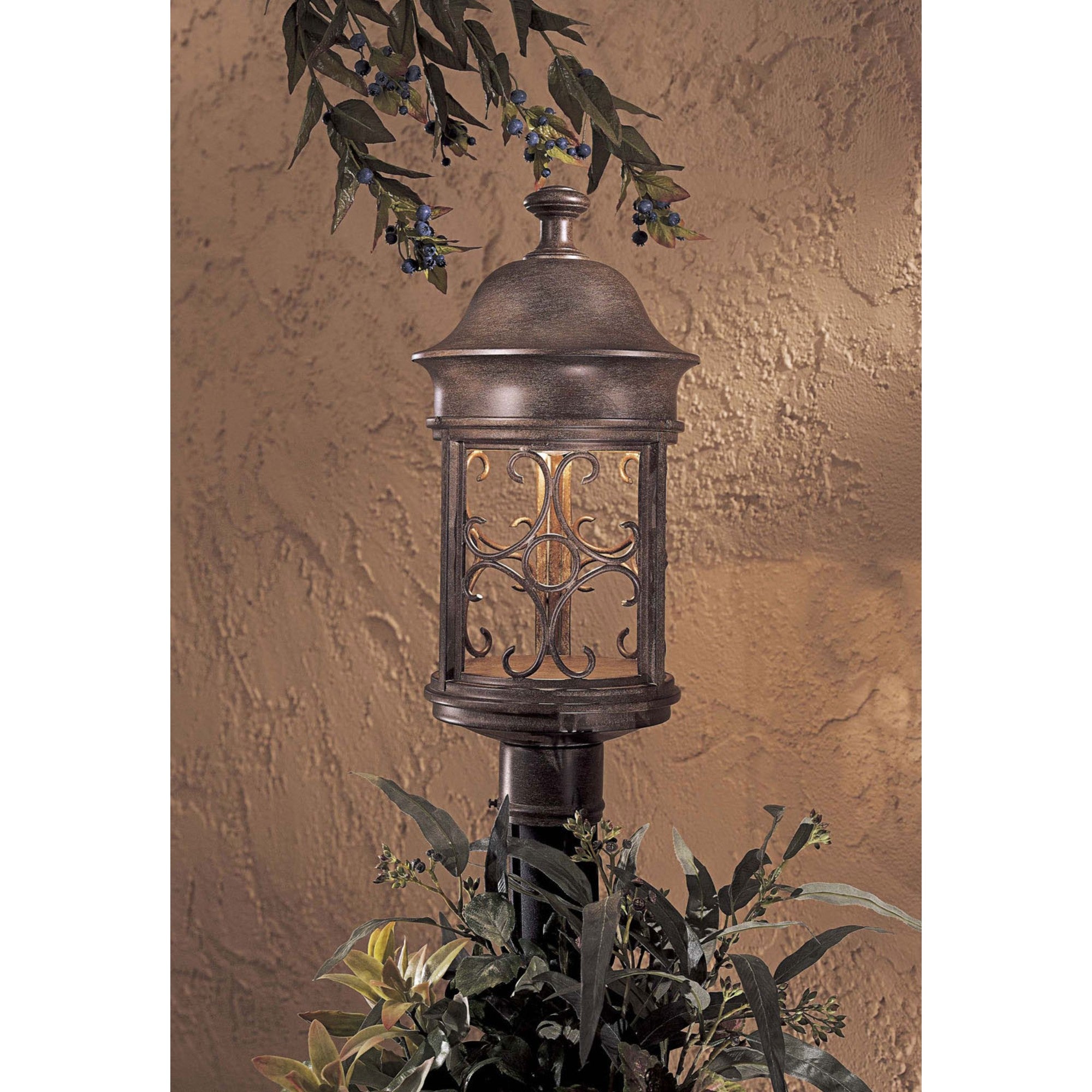 Sage Ridge 19" Outdoor Post Mount, Vintage Rust Finish - Bees Lighting