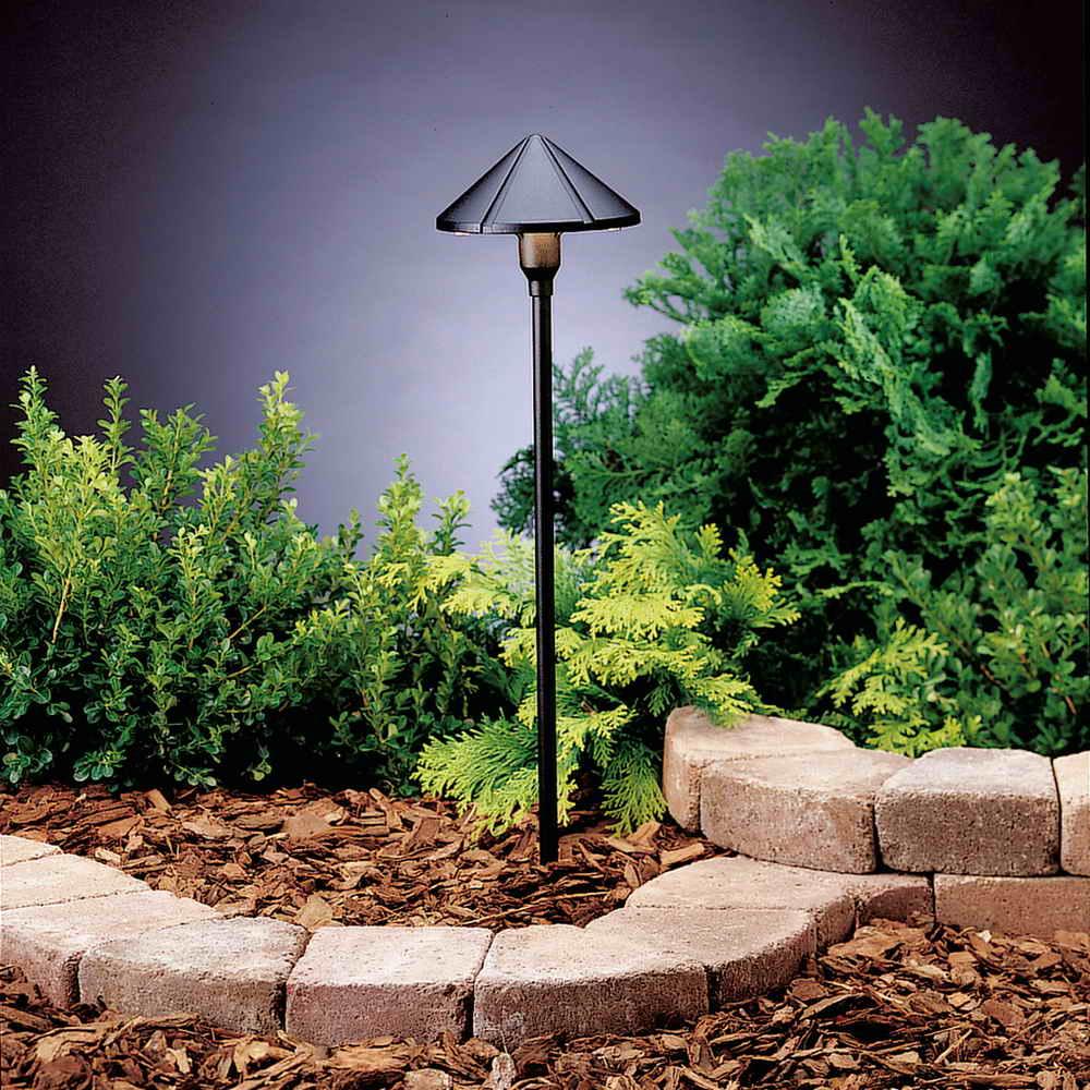 Center Mount Path Light, Textured Black - Bees Lighting