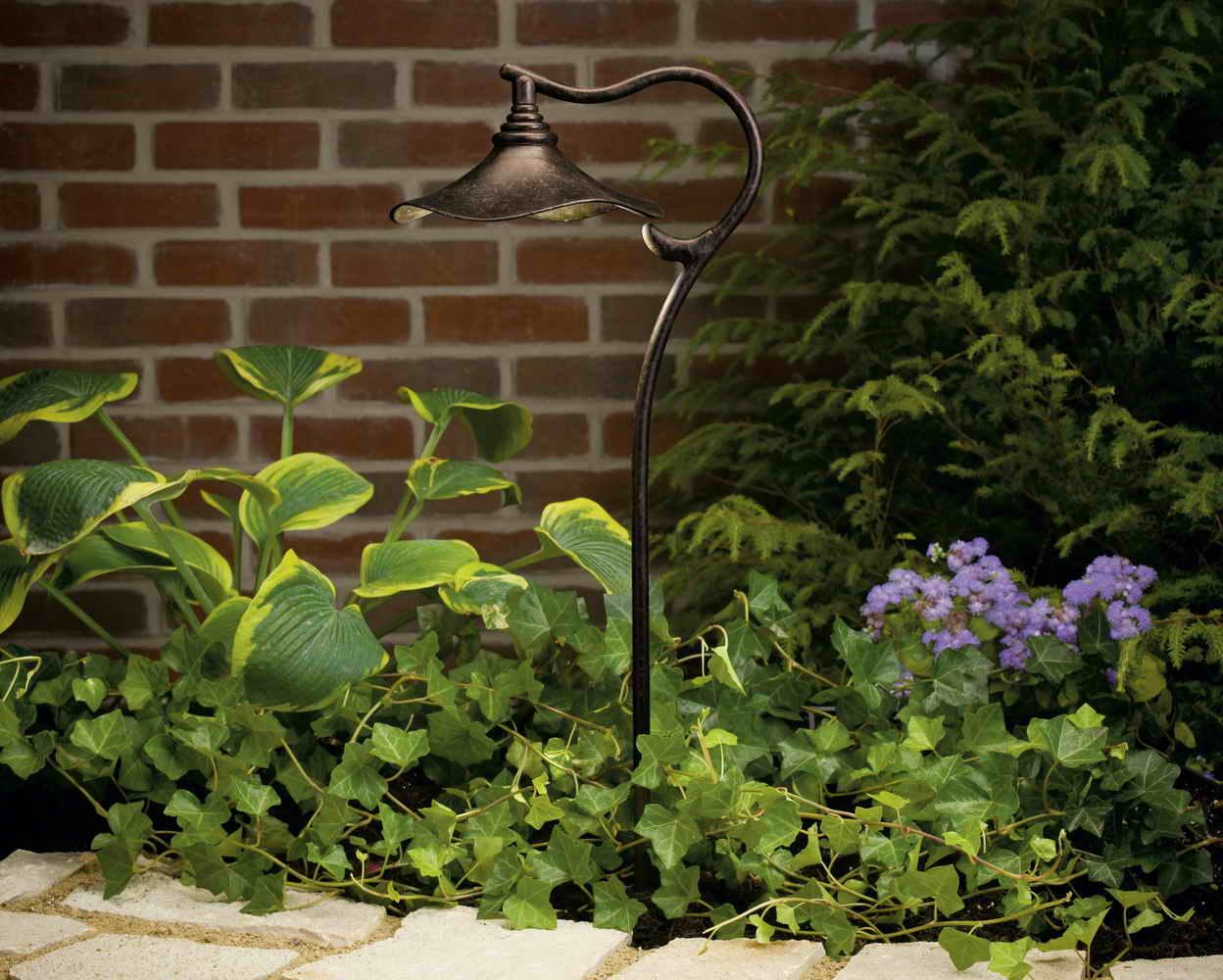 Cotswold 12V Path Light, Aged Bronze - Bees Lighting