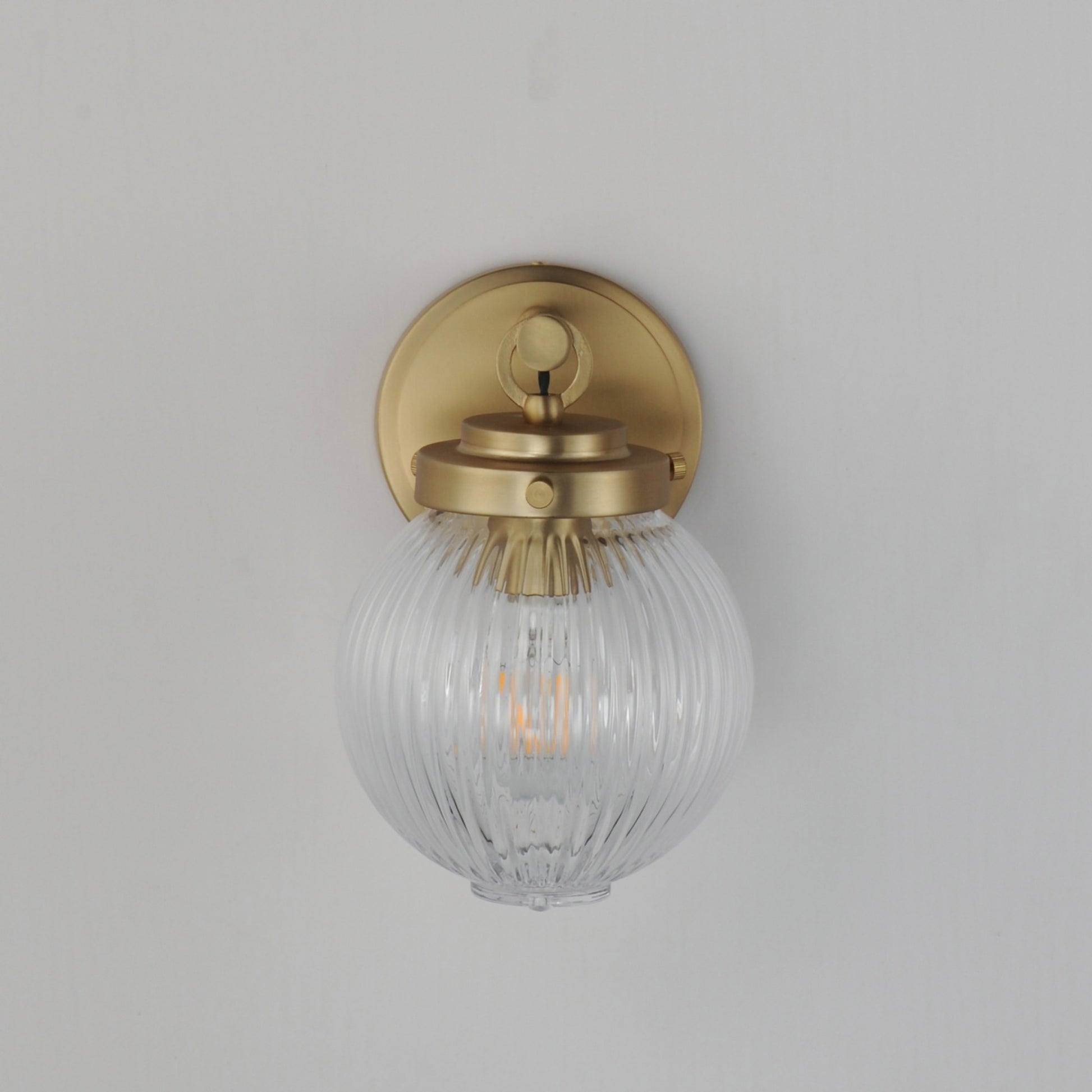 Kasbah 9" Wall Sconce, Satin Brass Finish - Bees Lighting