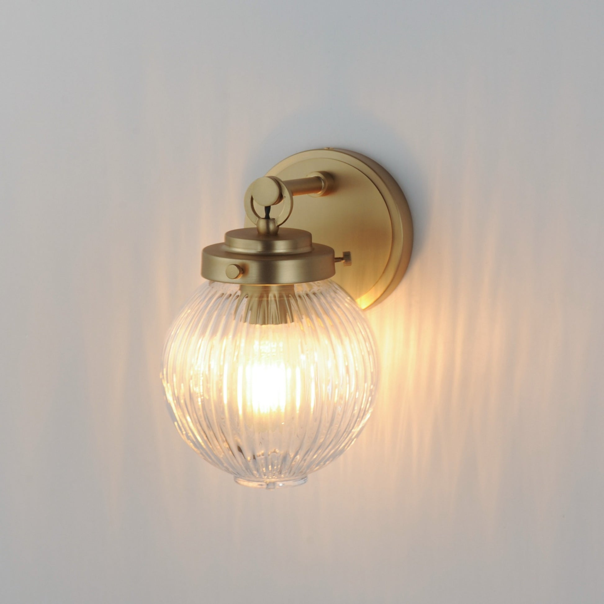 Kasbah 9" Wall Sconce, Satin Brass Finish - Bees Lighting