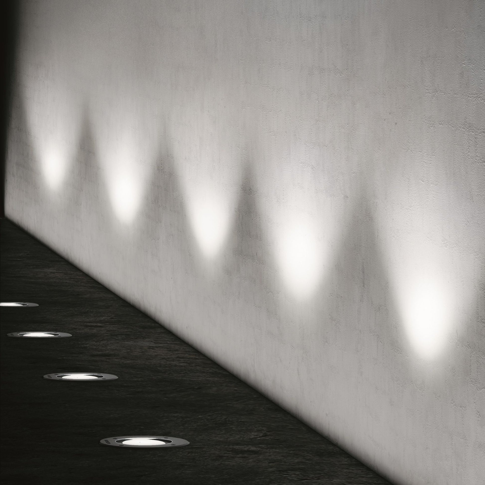 Kichler Lighting - LED Landscape In-Ground 1625 Lumens Brass 3000K | Bees Lighting