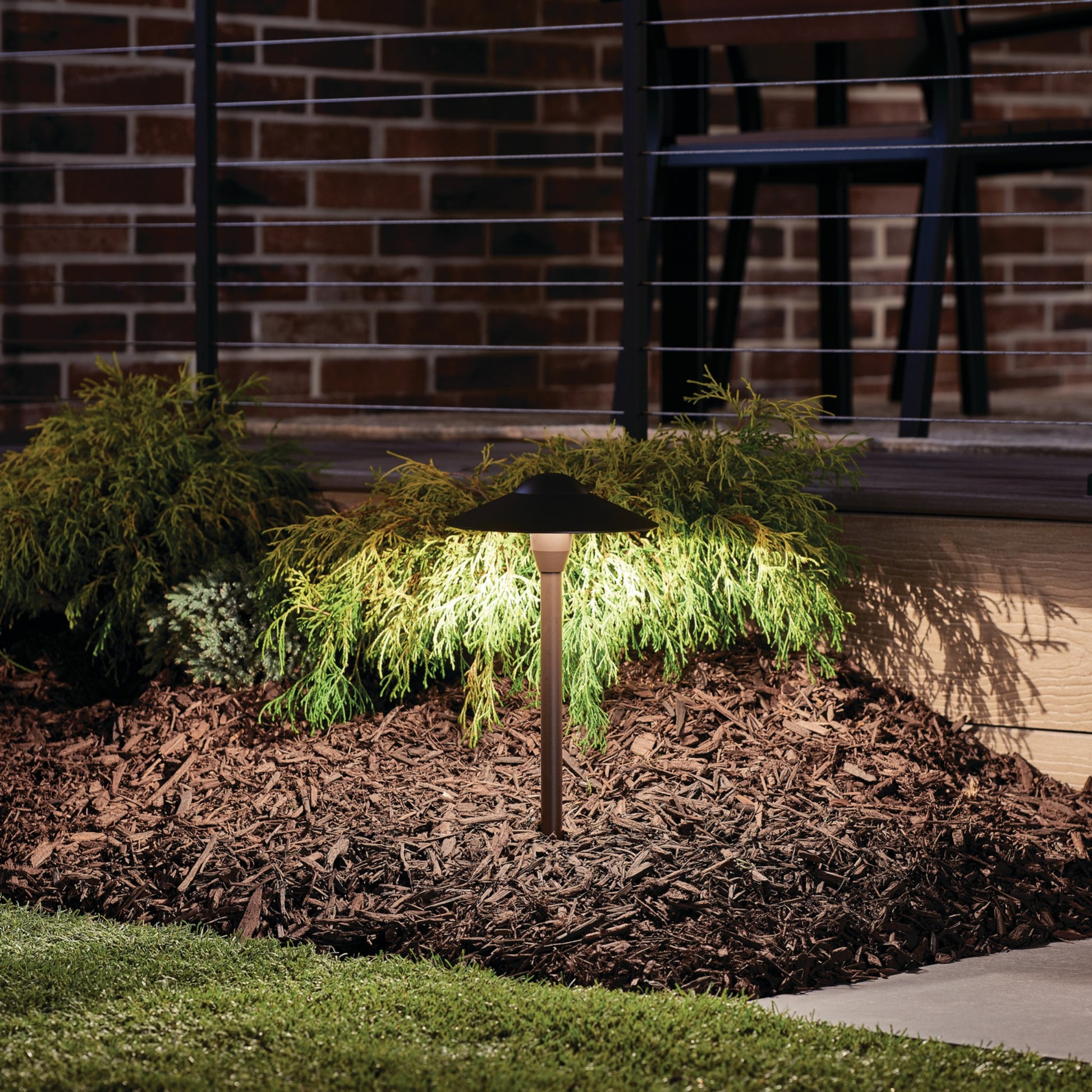 Dome Short Stem 8" Path Light, Textured Architectural Bronze - Bees Lighting