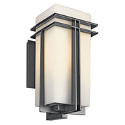 Tremillo Outdoor Wall Sconce - Bees Lighting