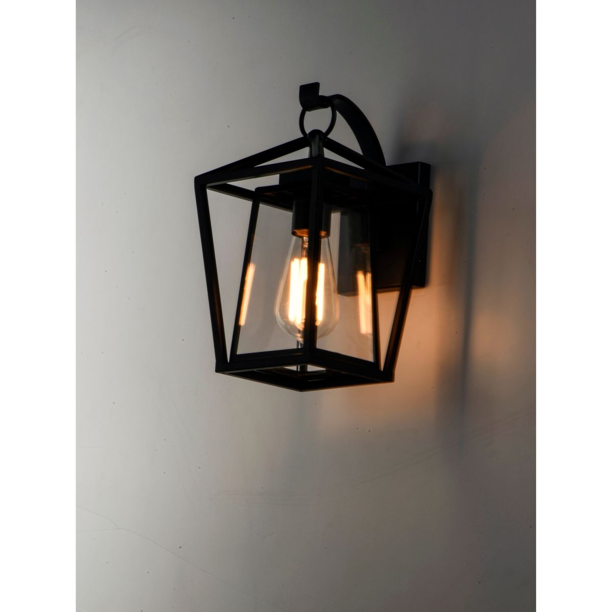 Artisan 15 in. Outdoor Wall Light Black Finish - Bees Lighting