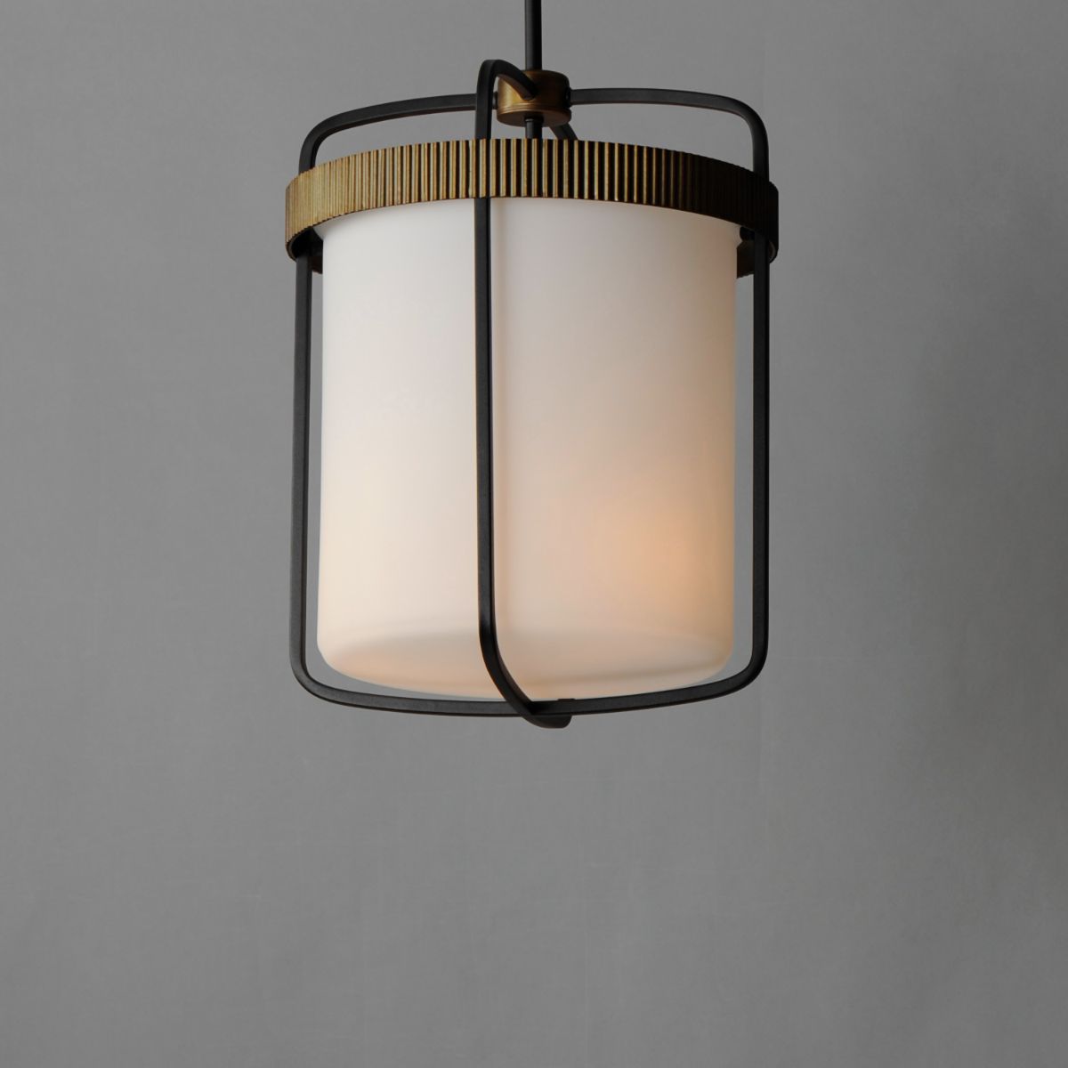 Ruffles 14 in. 3 Lights Pendant Light Black & Antique Brass Finish - Bees Lighting