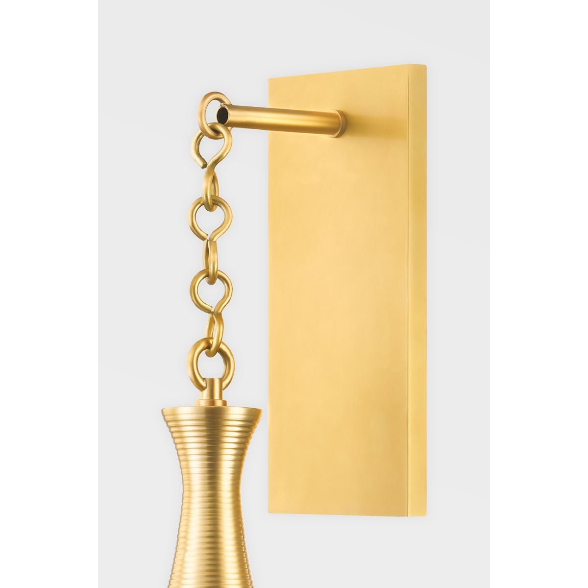 Southold 22 in. Armed Sconce