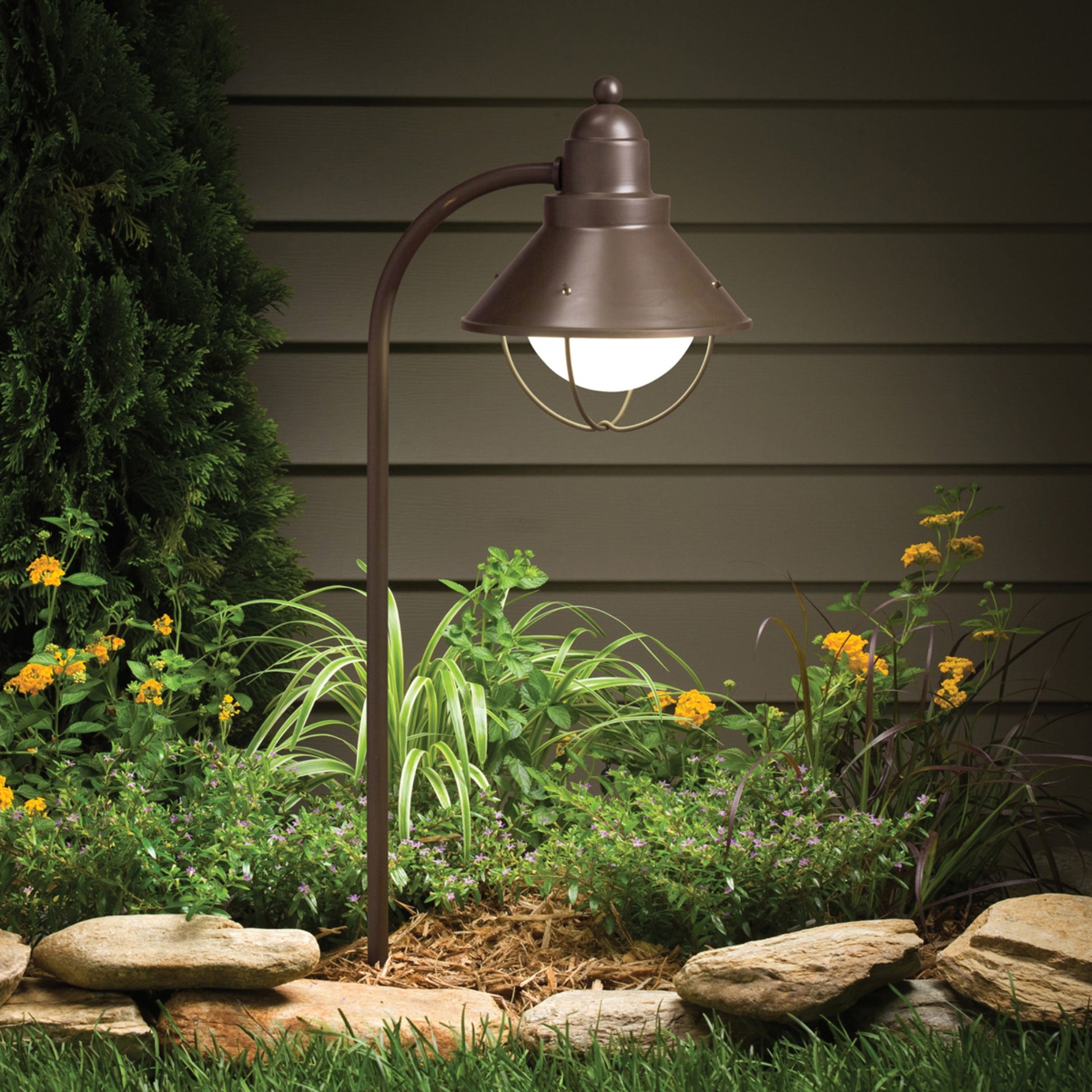 120V Marine Lantern Path Light, Olde Bronze - Bees Lighting