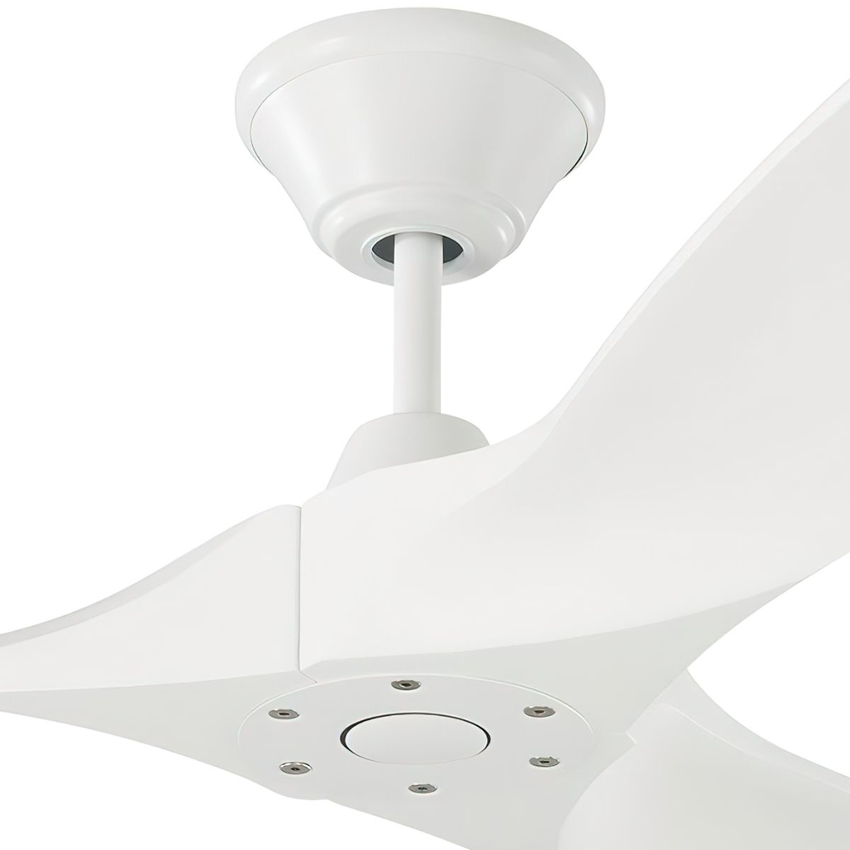 Maverick II 52 Inch Matte White Damp Rated Ceiling Fan with Remote - Bees Lighting