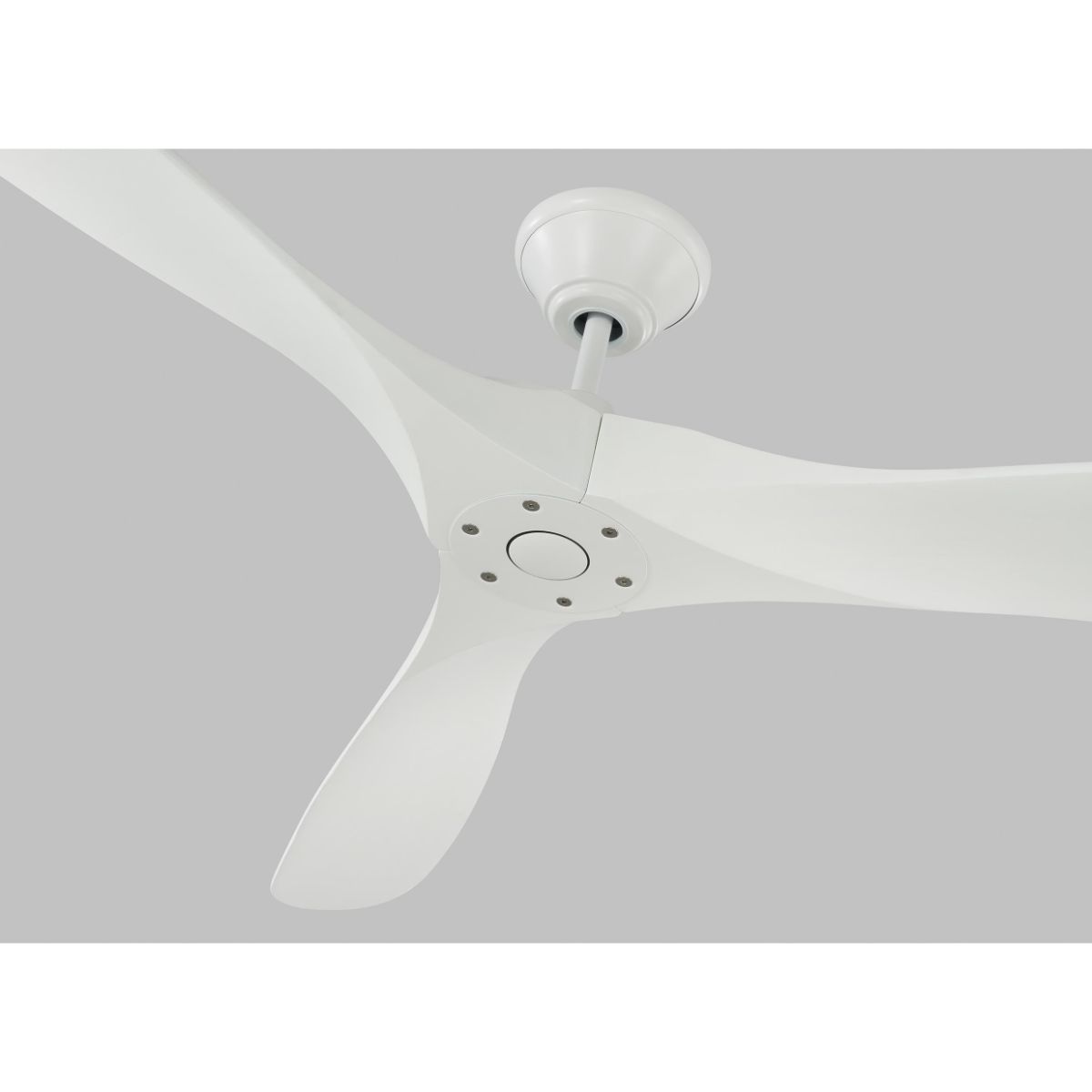 Maverick 60 Inch Matte White Damp Rated Ceiling Fan with Remote - Bees Lighting