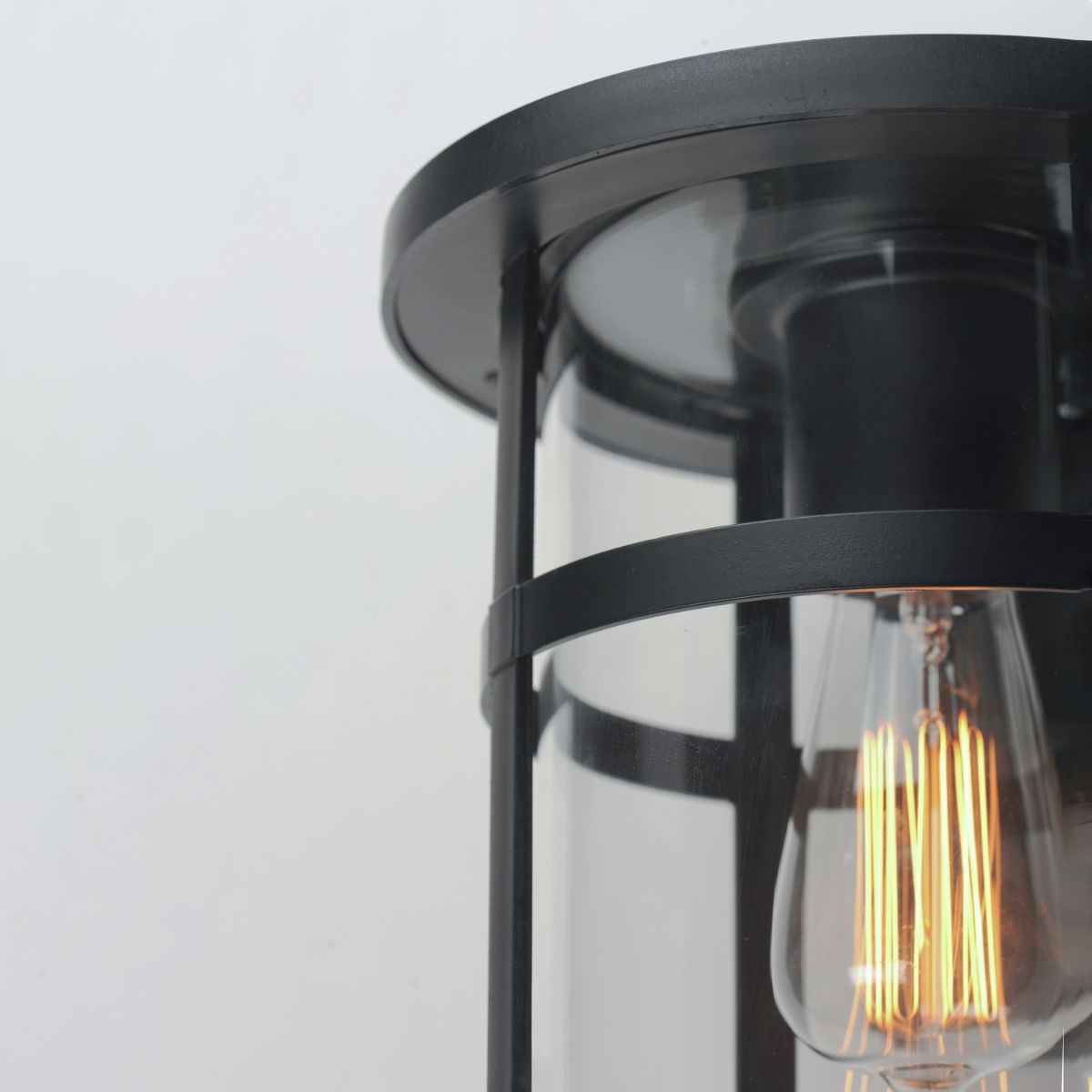 Clyde Vivex 17 in. Outdoor Wall Sconce Black Finish - Bees Lighting