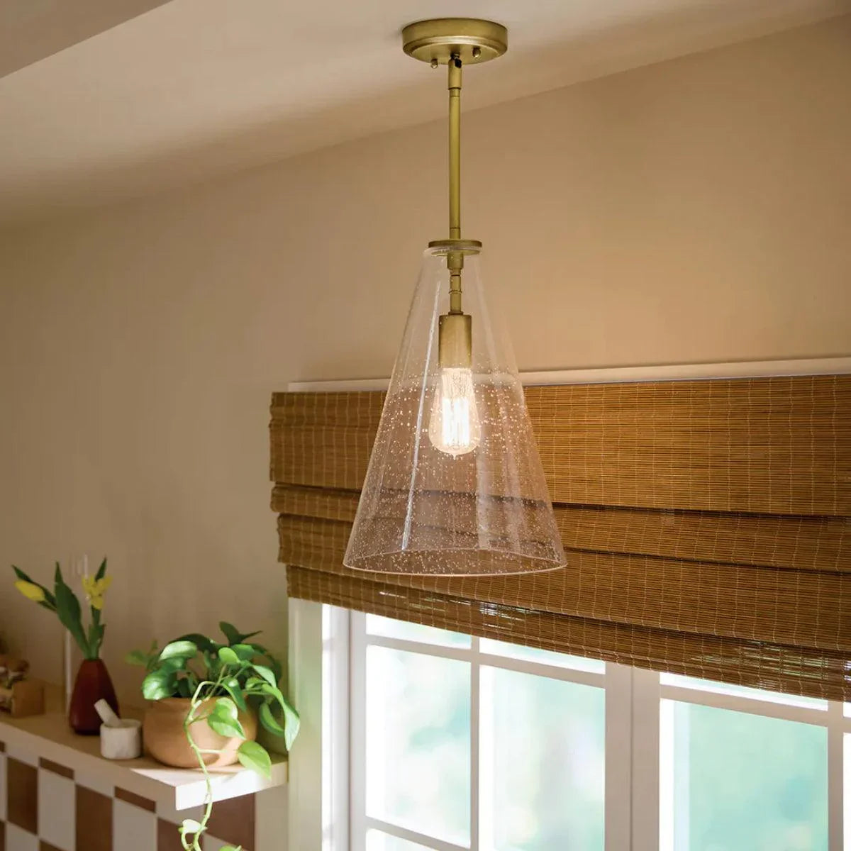 Everly 1-Light Cone Pendant Light - Bees Lighting