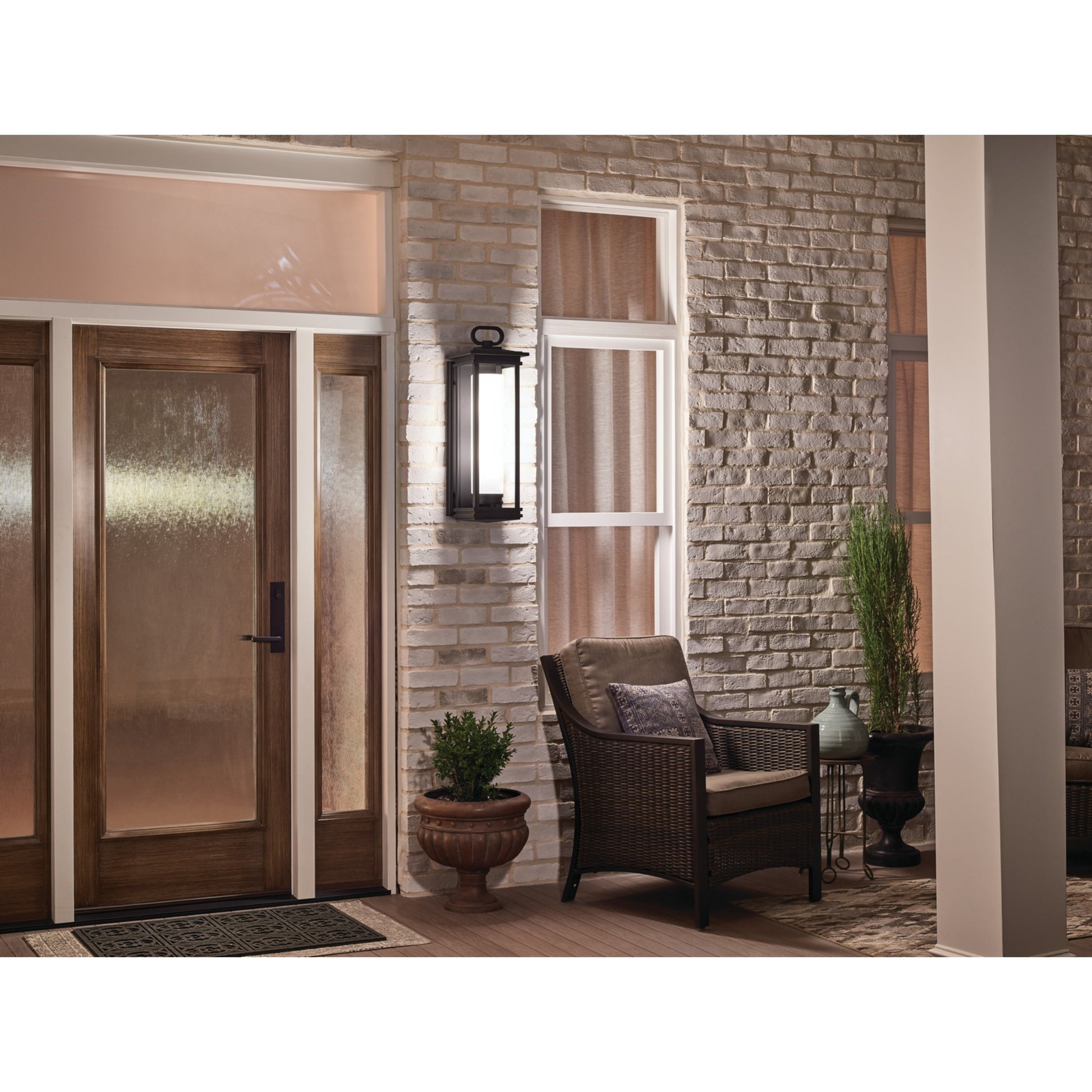 South Hope 22" Outdoor Post Light, Rubbed Bronze Finish - Bees Lighting