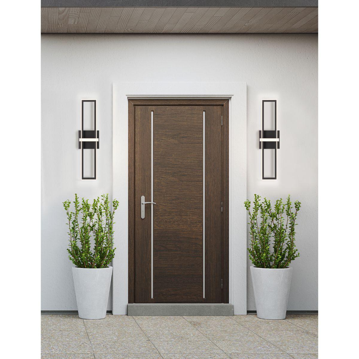 Bordo 36 In. LED Outdoor Wall Sconce Black finish - Bees Lighting