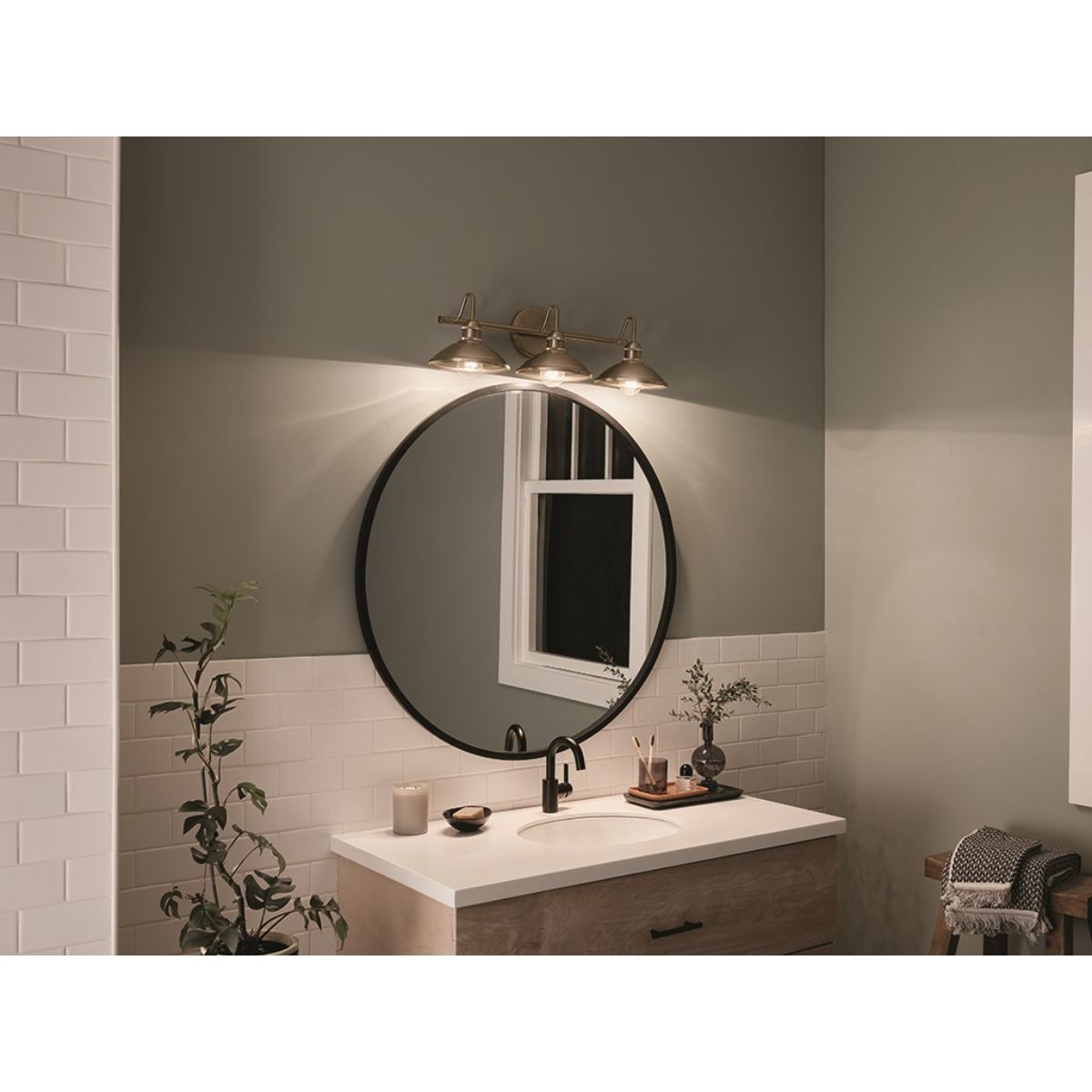 Clyde Vanity Light - Bees Lighting