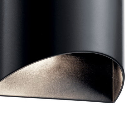 Wesley 14 in. LED Outdoor Wall Light 700 Lumens 3000K Black Finish - Bees Lighting