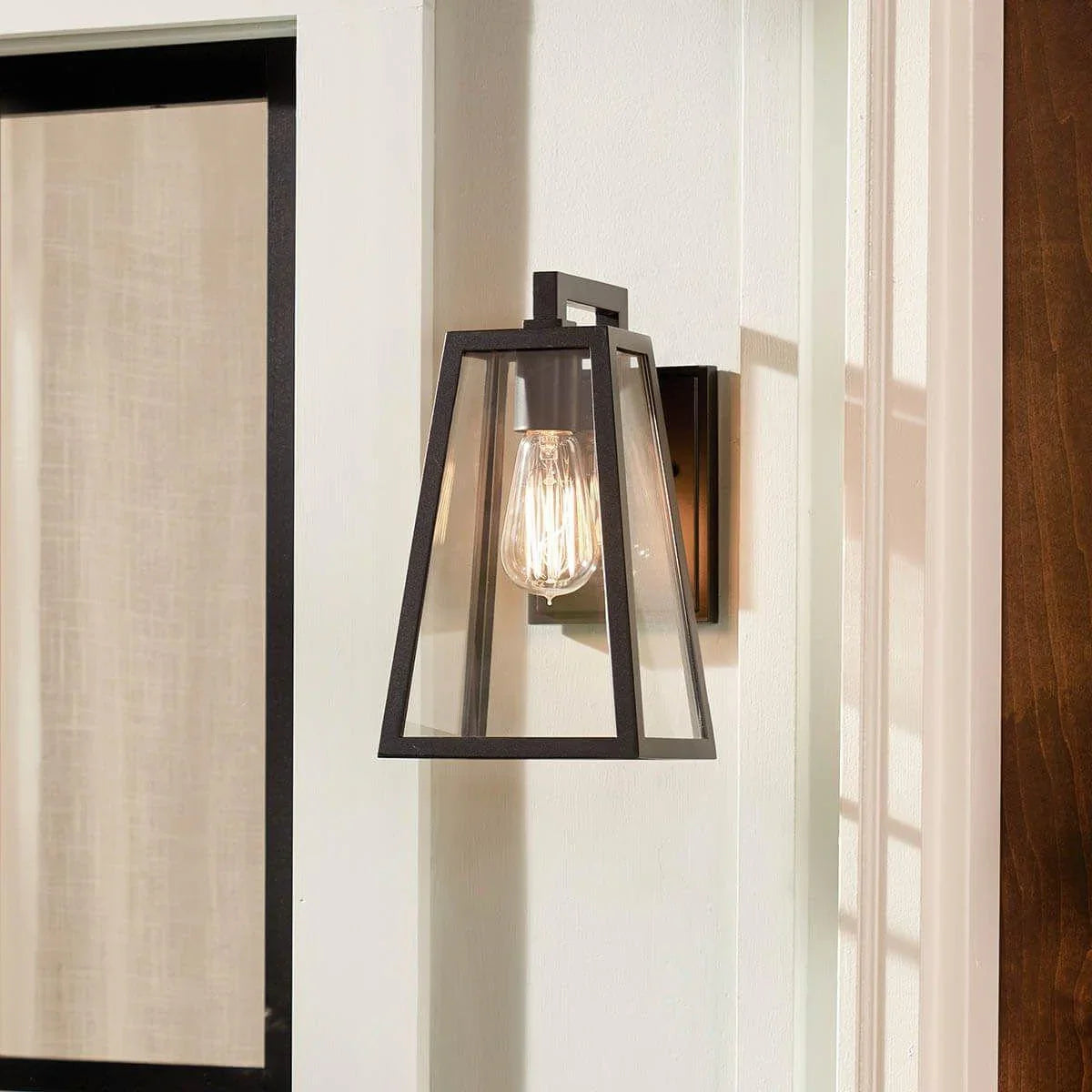 Delison Outdoor Wall Sconce - Bees Lighting