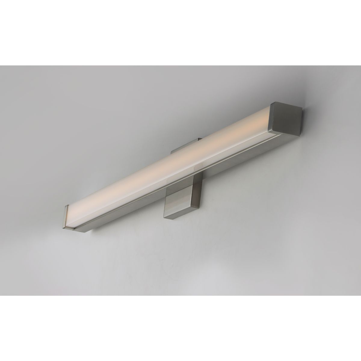 Spec 30 in. LED Bath Bar Polished Chrome Finish - Bees Lighting