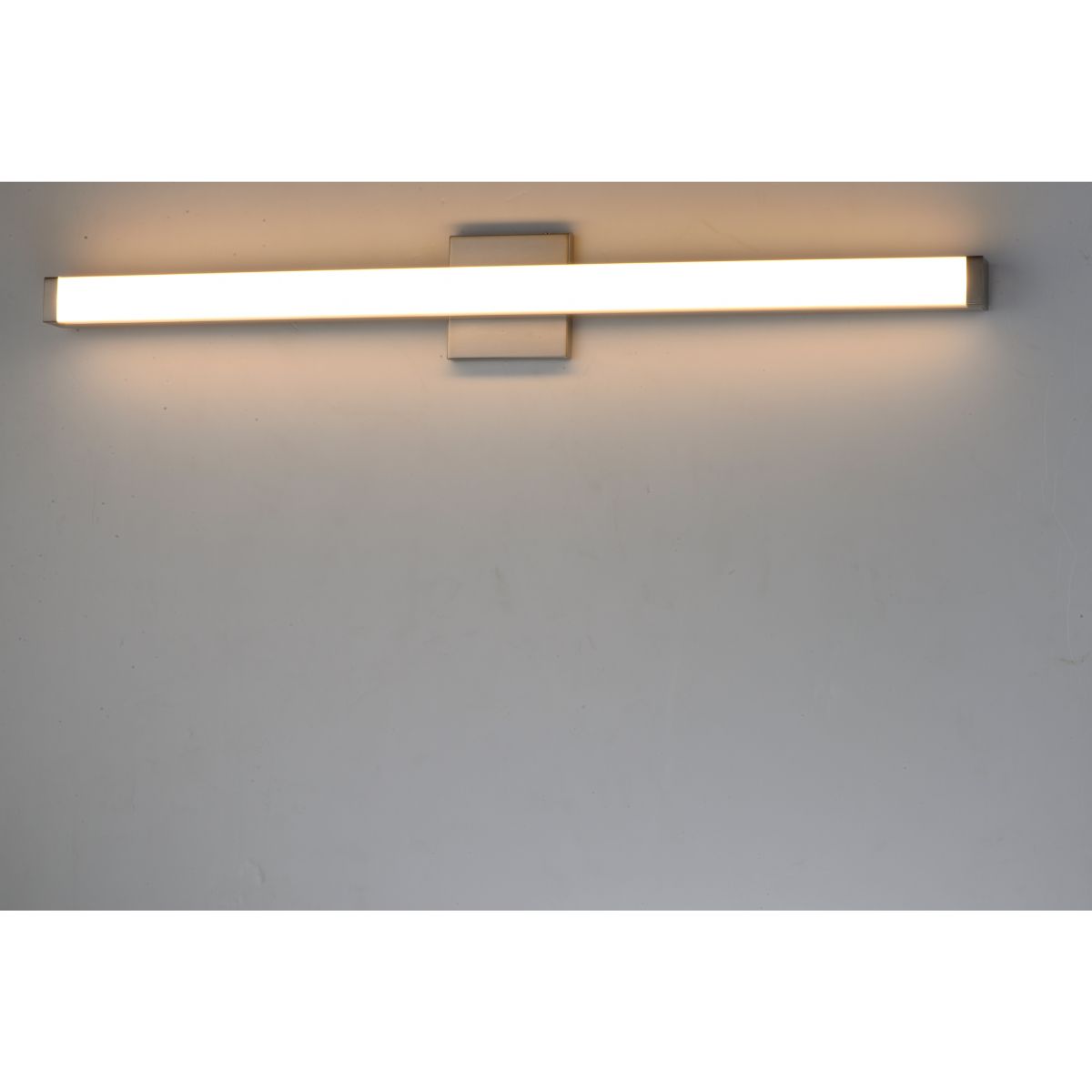 Spec 30 in. LED Bath Bar Satin Nickel Finish - Bees Lighting