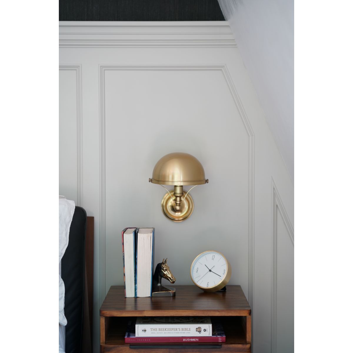 Covington 11 in. Armed Sconce Brass finish - Bees Lighting