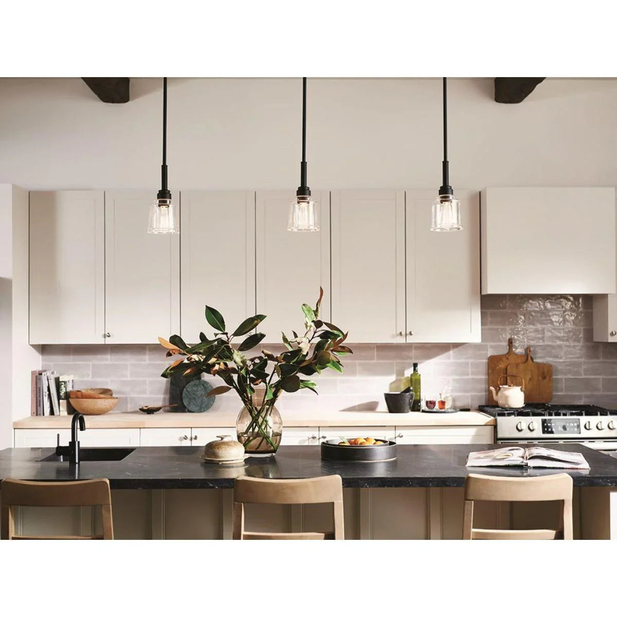 Aivian 5" Mini Pendant Light - Bees Lighting