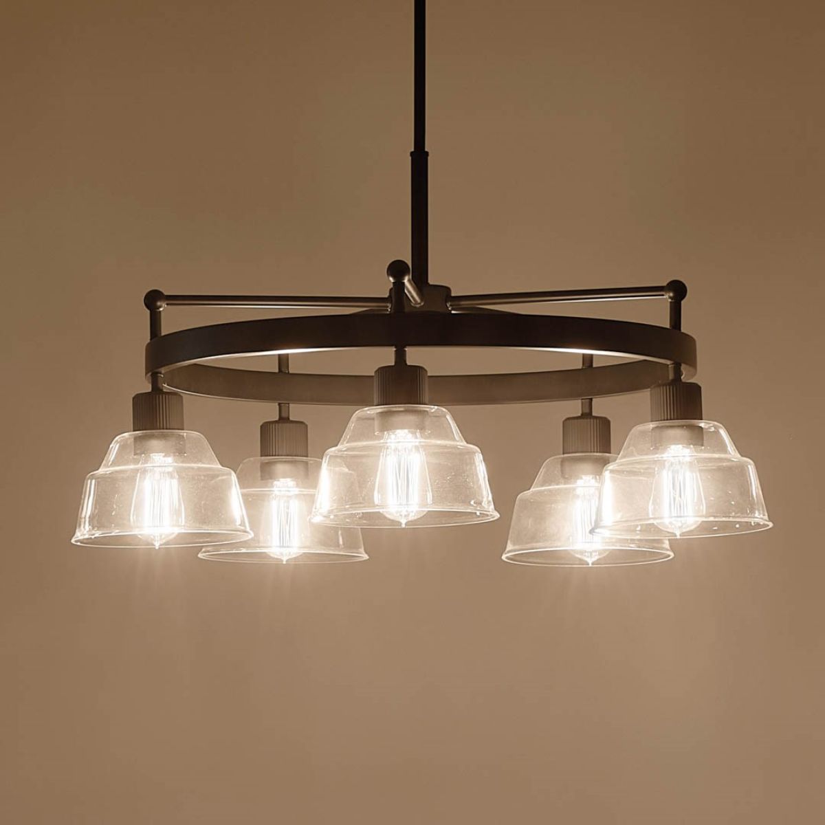 Eastmont 32 in. 5 Lights Chandelier Black finish - Bees Lighting