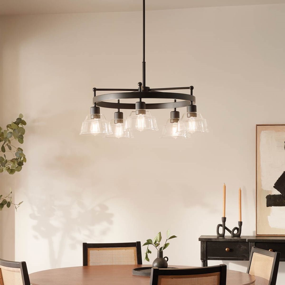 Eastmont 32 in. 5 Lights Chandelier Black finish - Bees Lighting