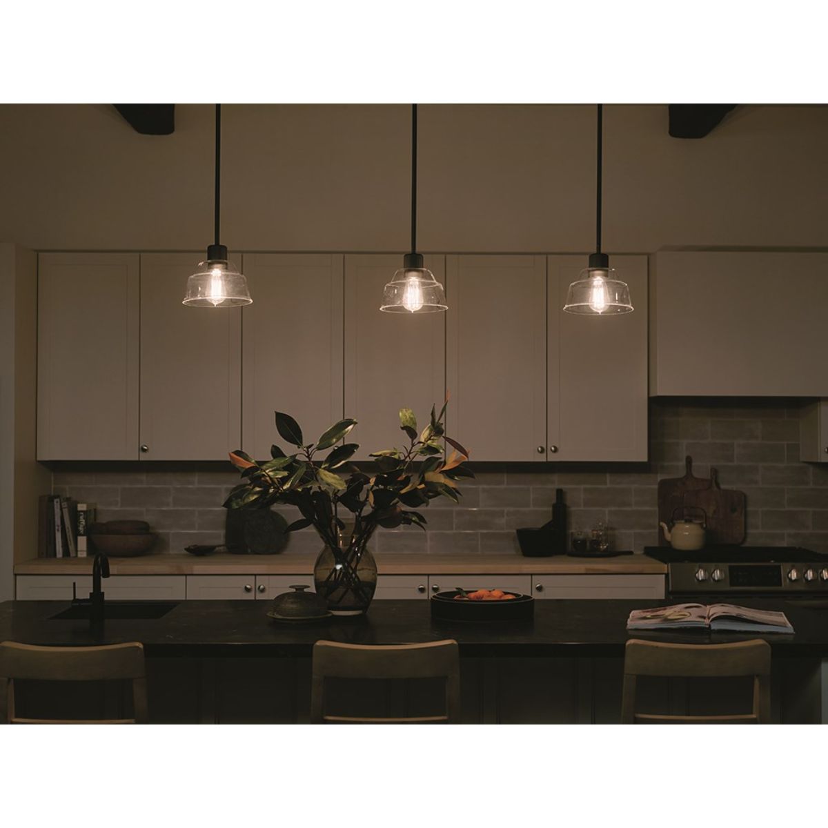 Eastmont 8 in. Pendant Light Black finish - Bees Lighting
